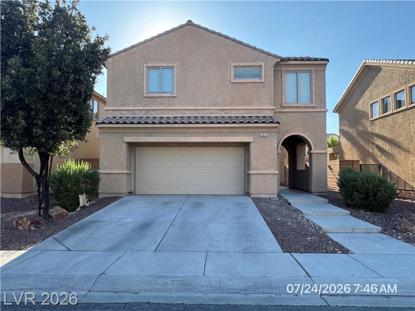 Beautiful Aliante Home with Huge Loft, New Carpet & Covered Patio – photo 1