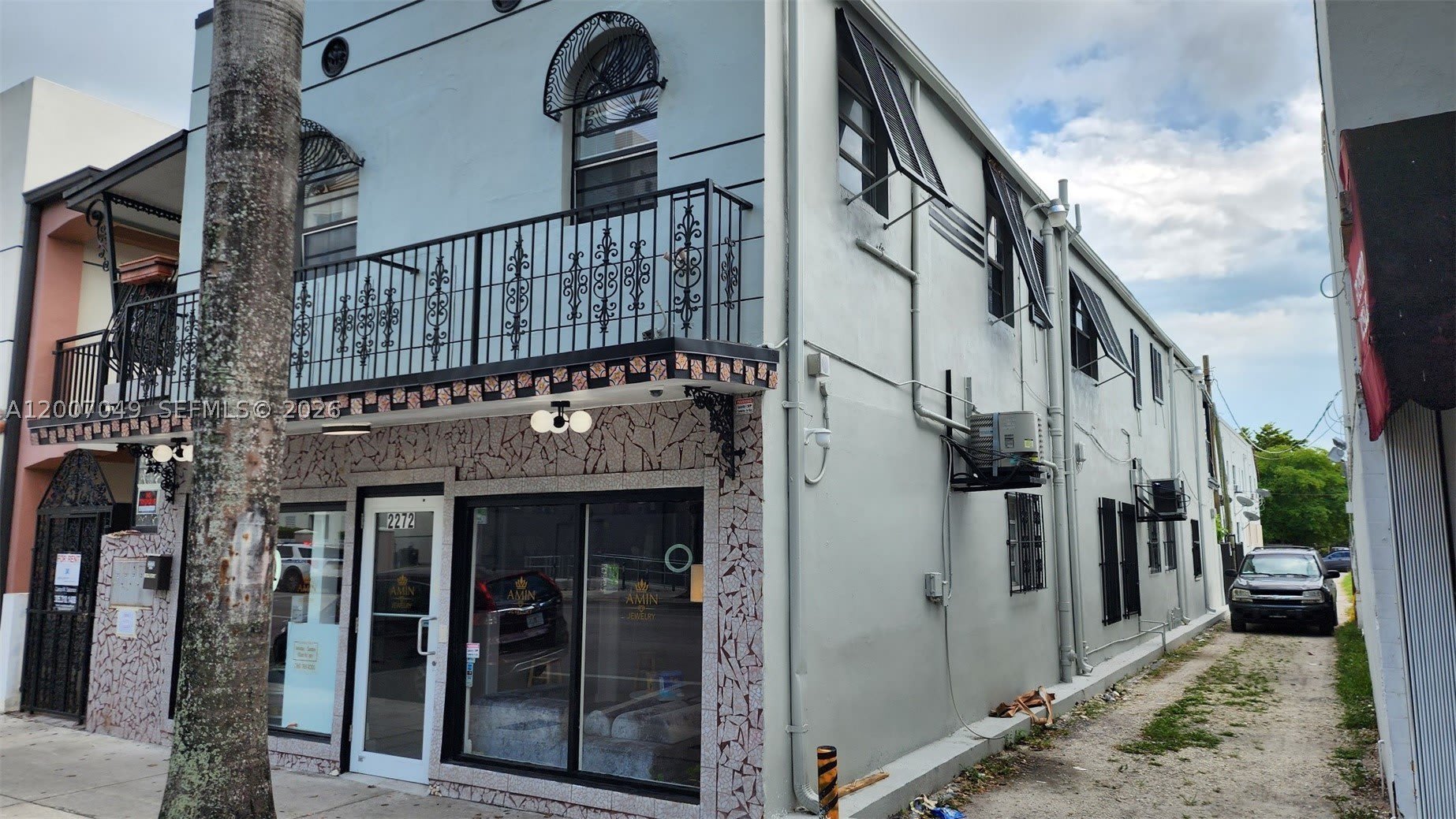 2272 SW 8th St – photo 1