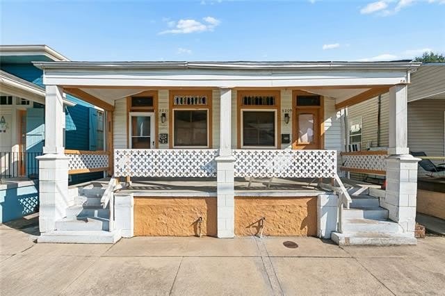 3211 BARONNE Street – photo 1