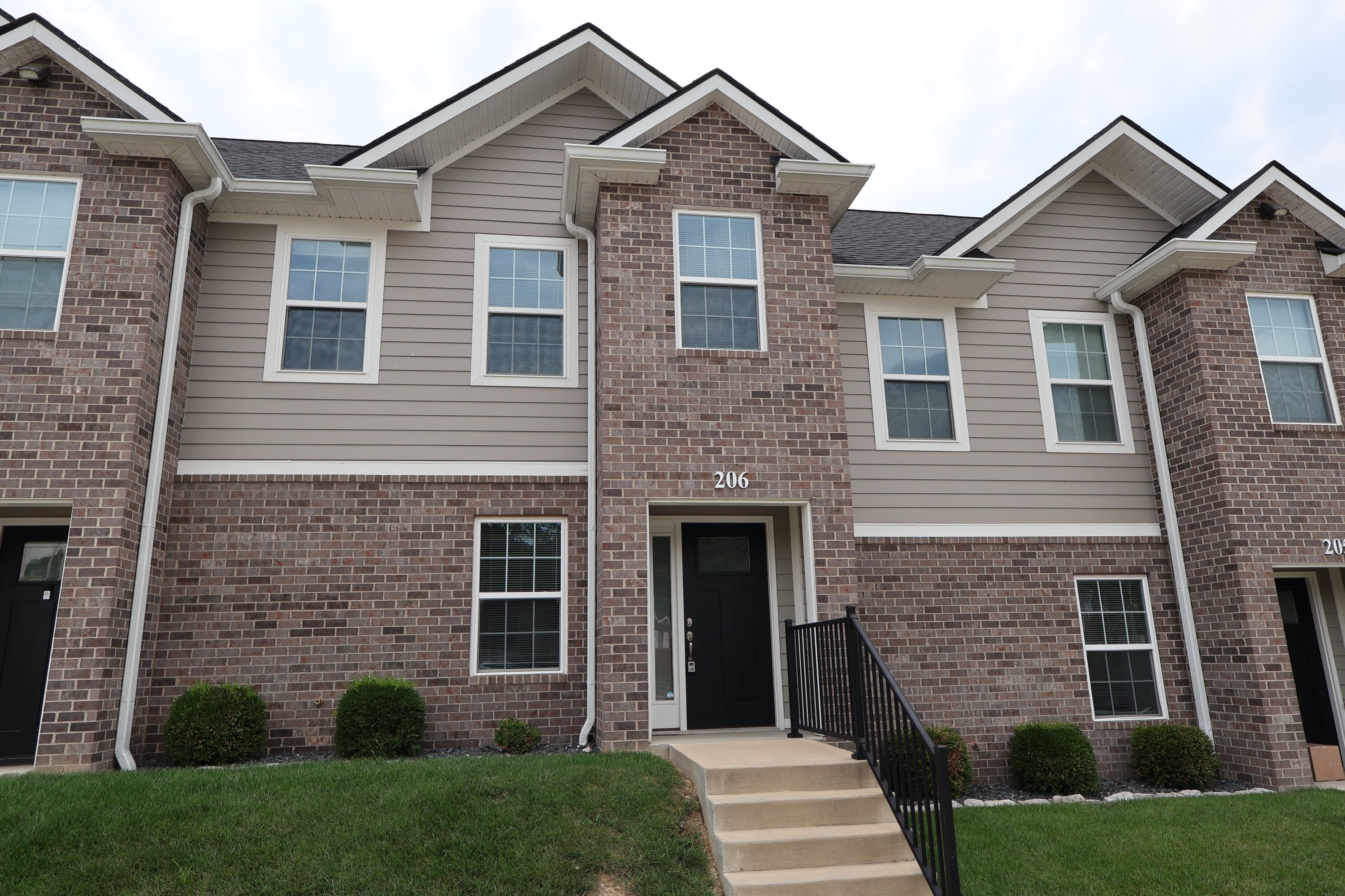 206 Terrace Drive – photo 1 of 44