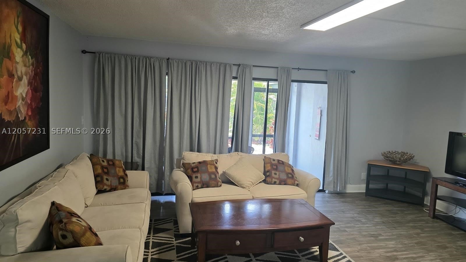 524 Osprey Dr – photo 1
