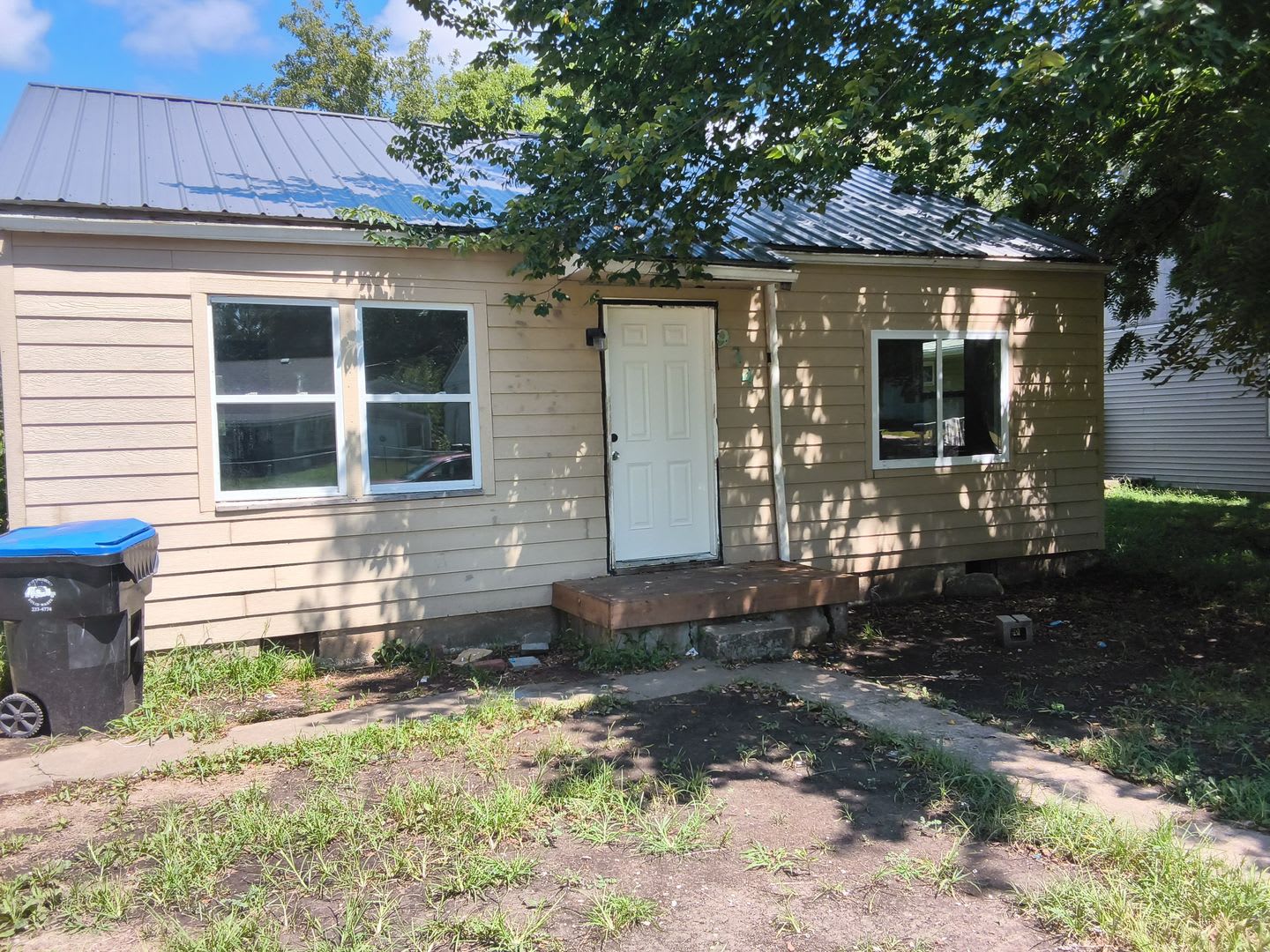 2 Bedroom 1 Bath For Rent – photo 1 of 162