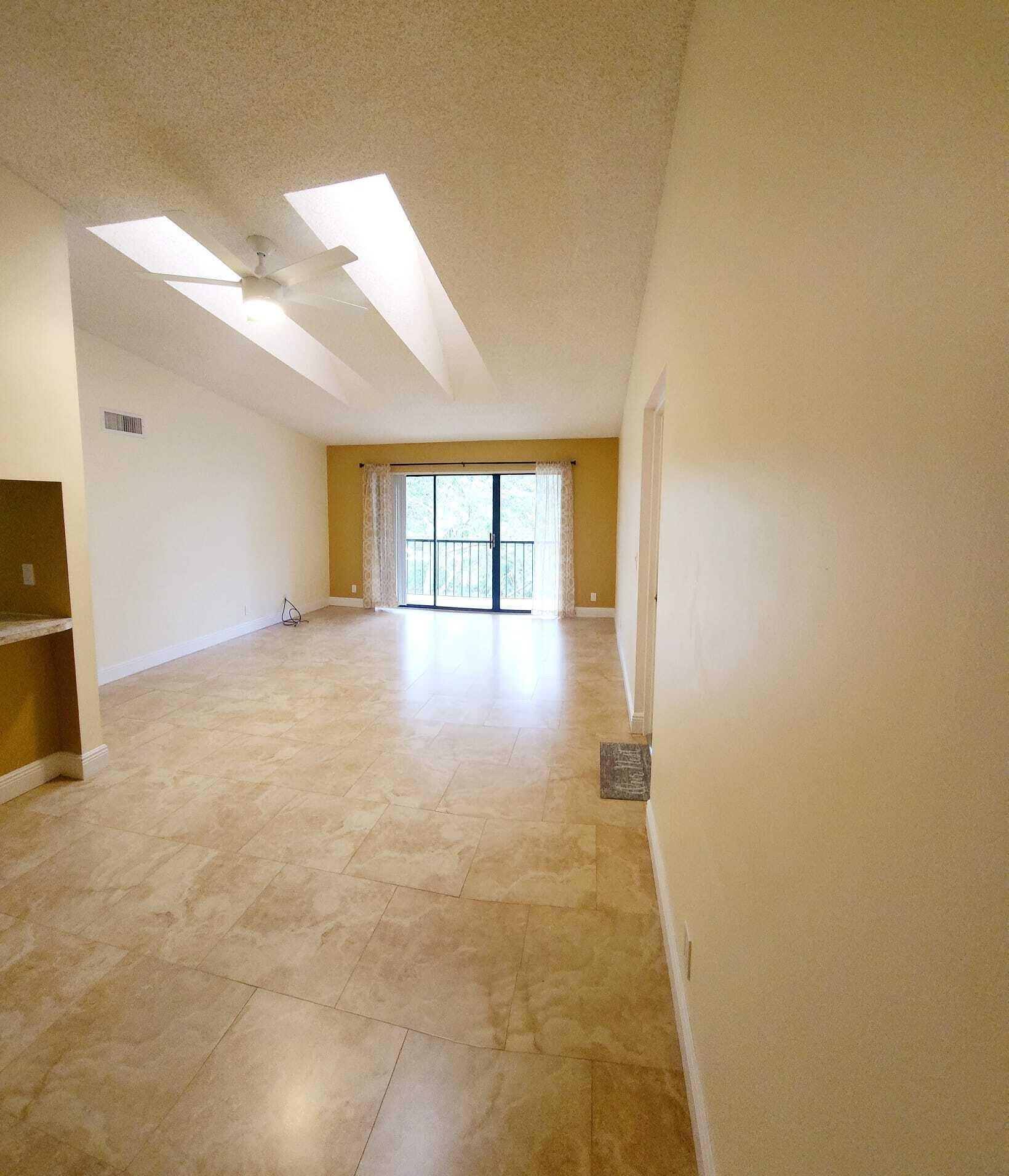 205 Foxtail Drive – photo 1