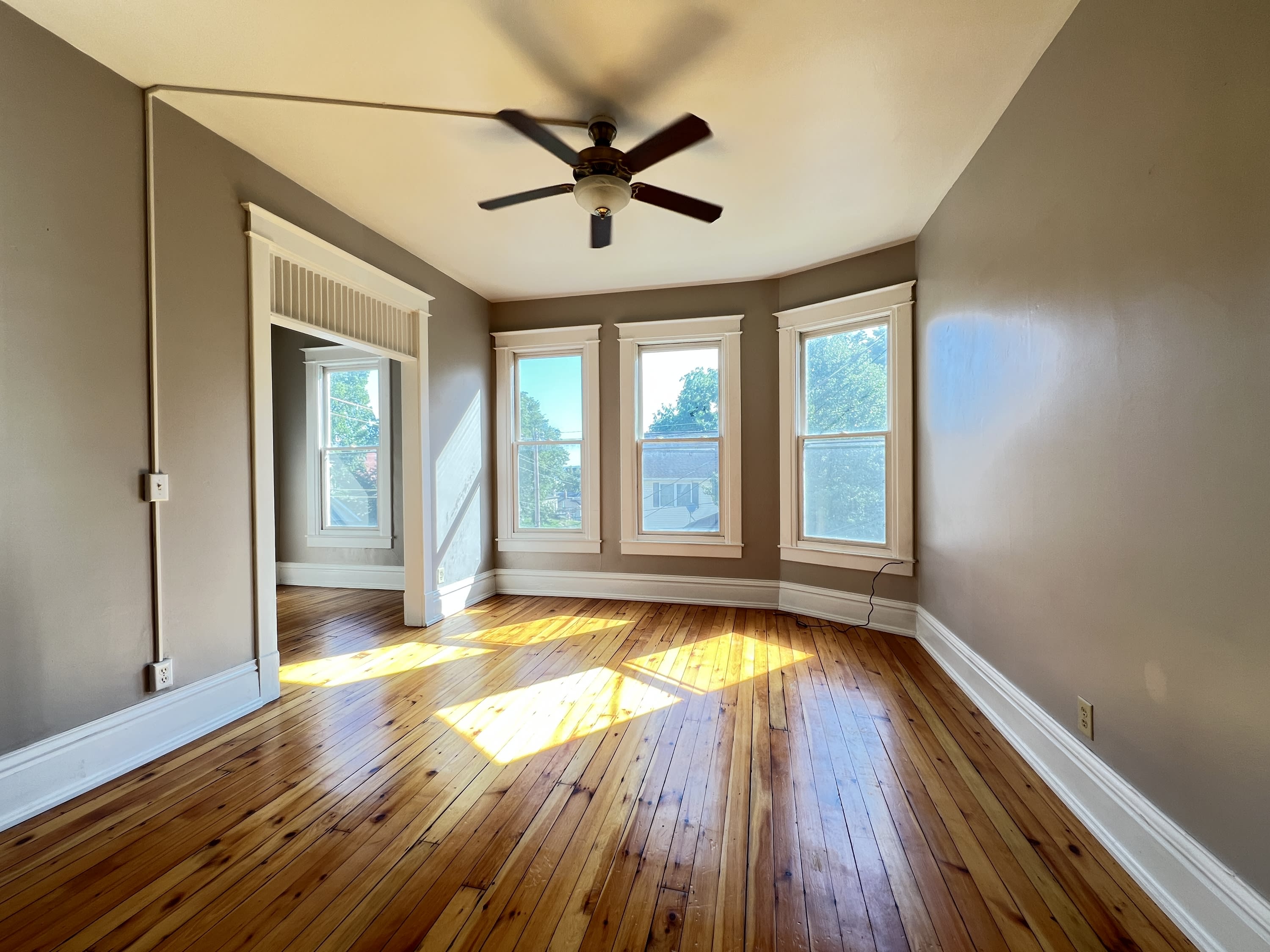 287 Cardiff St. – photo 1 of 17
