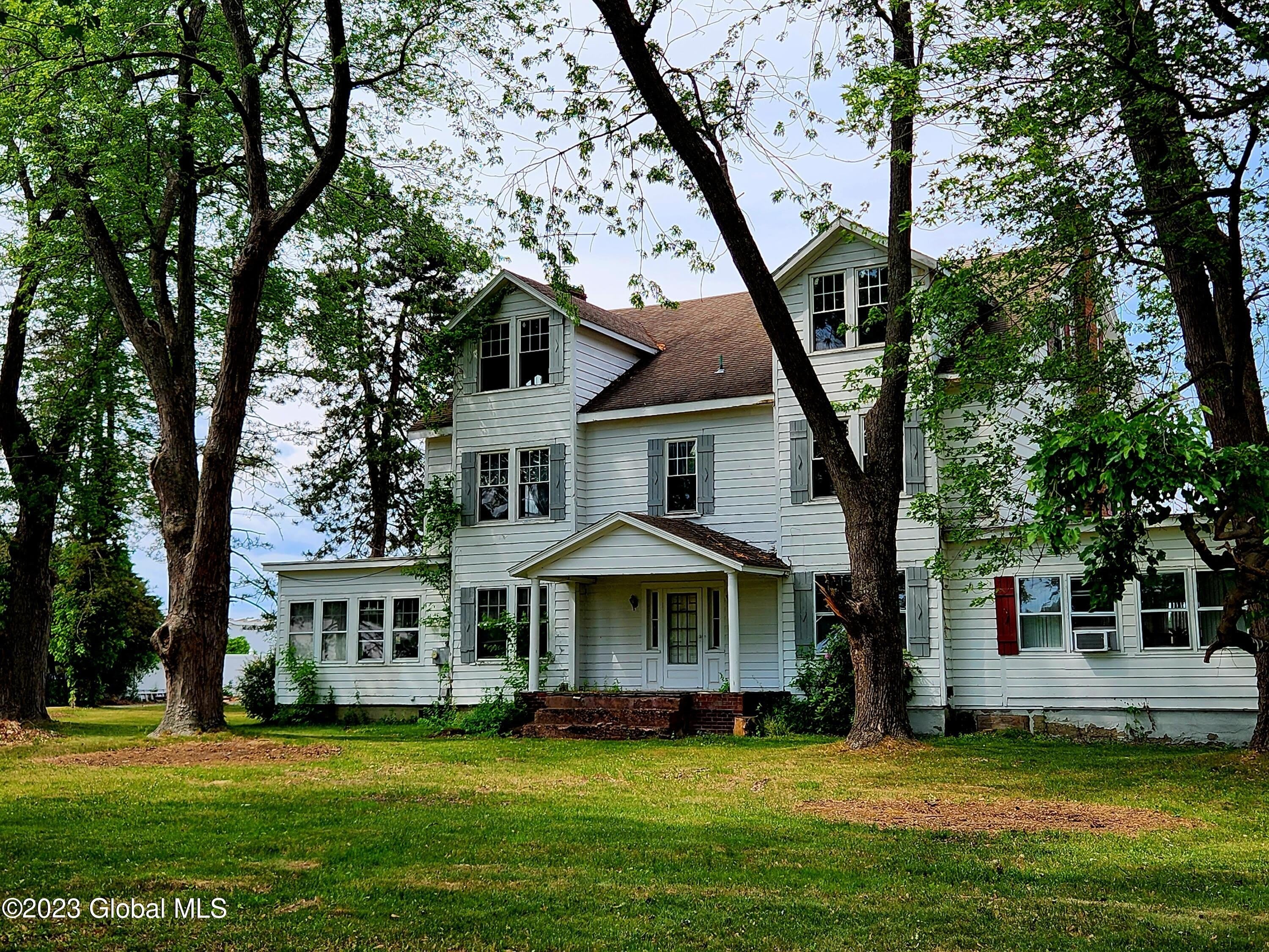 9 Duncan Lane – photo 1 of 11