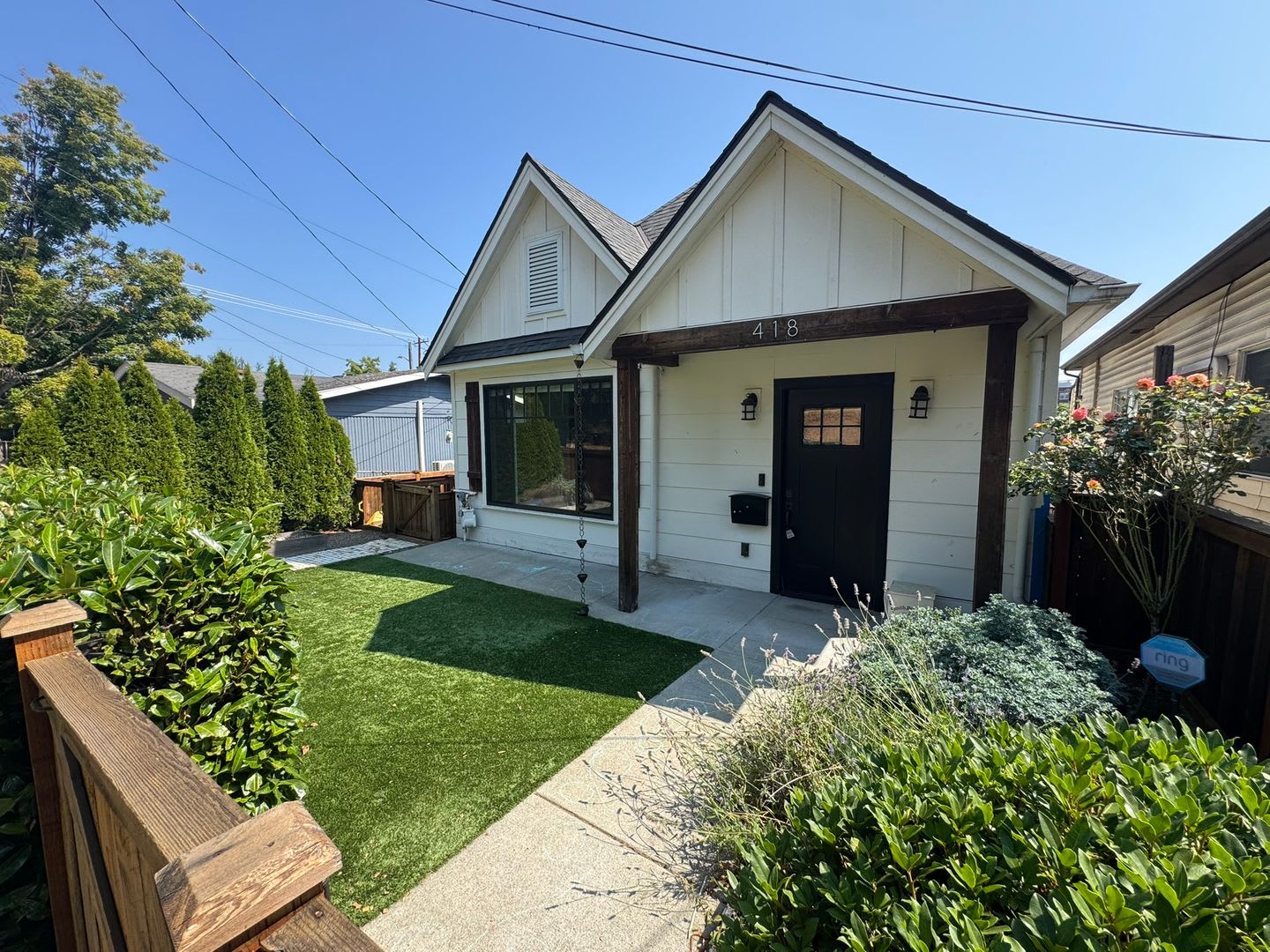 4Bd/2.5Ba Seattle Home – photo 1