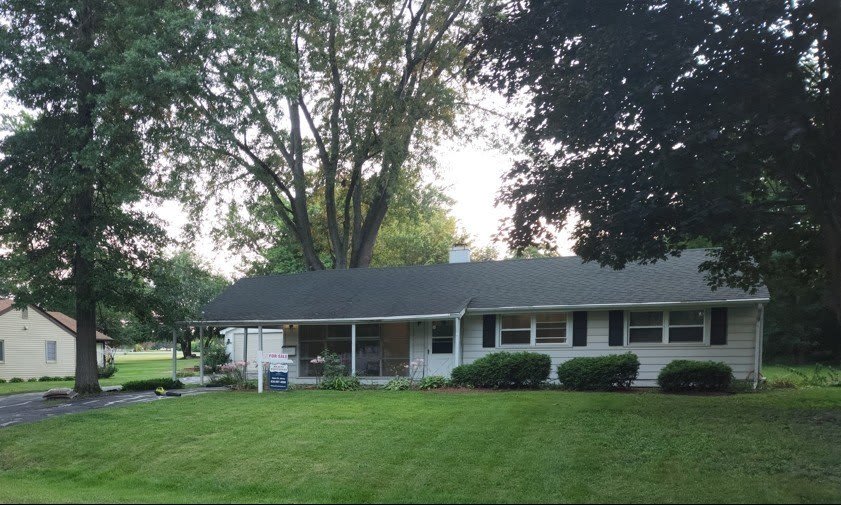 17950 Michael Avenue – photo 1 of 7