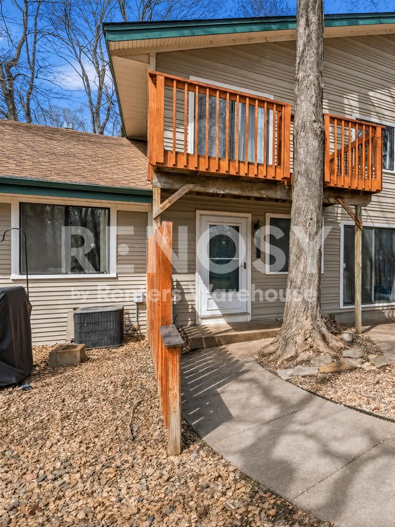 2BD/1BA Townhome in Plymouth Available Now! – photo 1