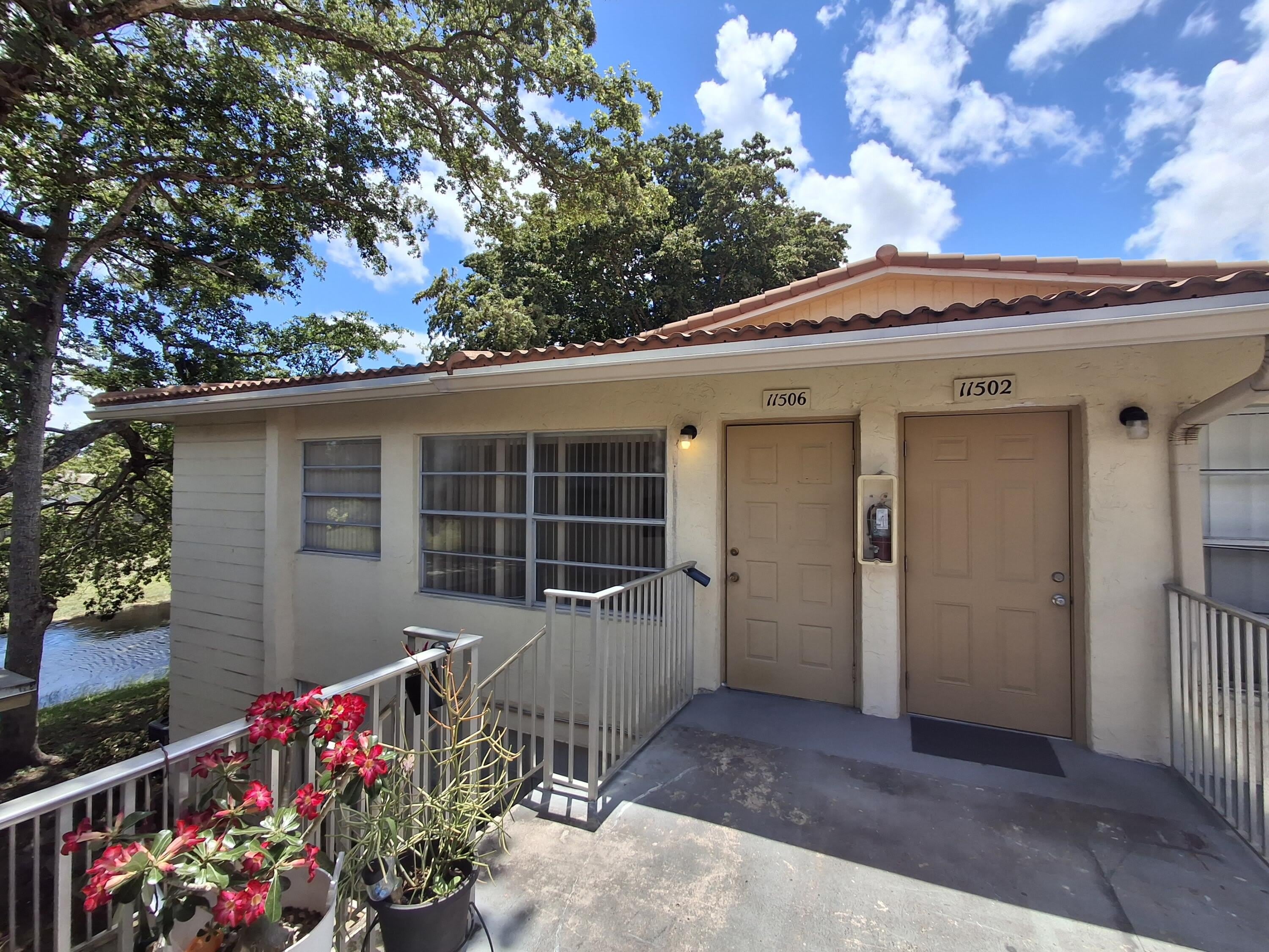 11506 Royal Palm Boulevard – photo 1