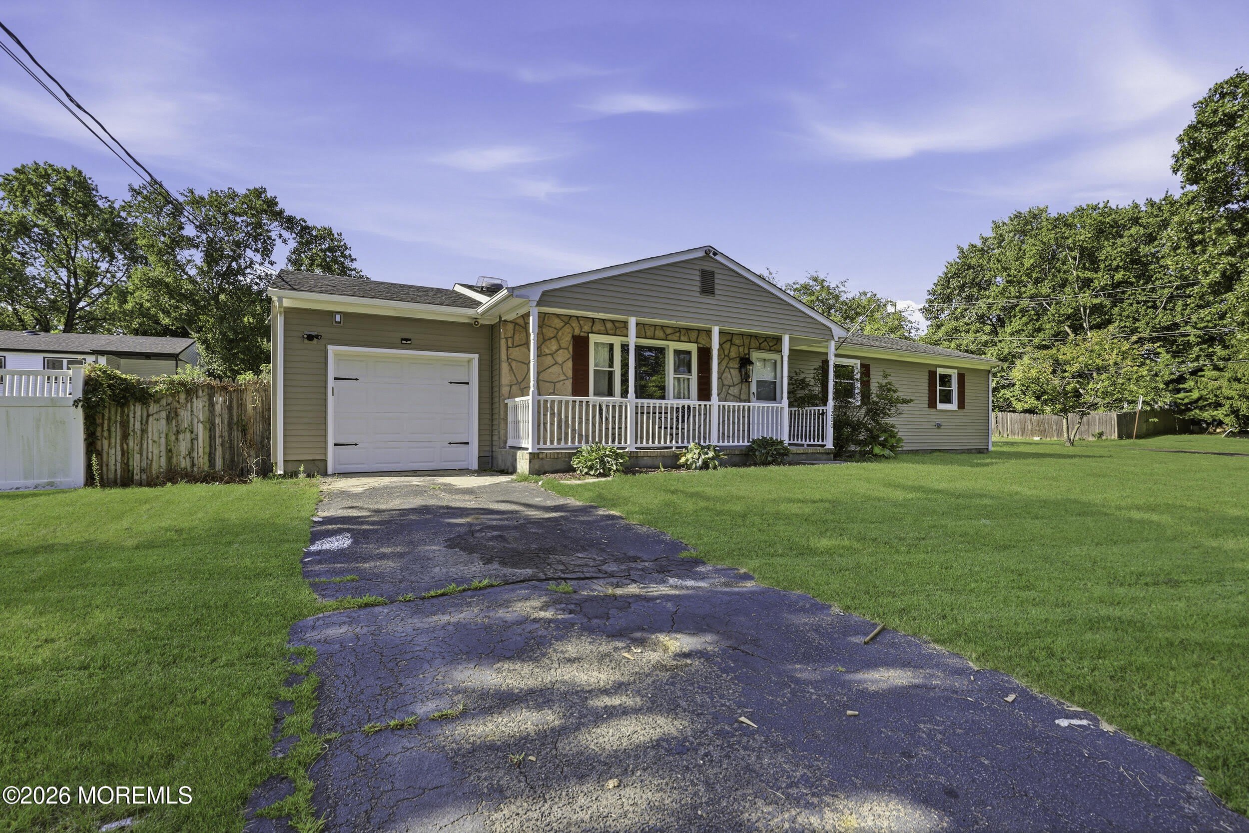 1200 Lawrence Avenue – photo 1 of 31