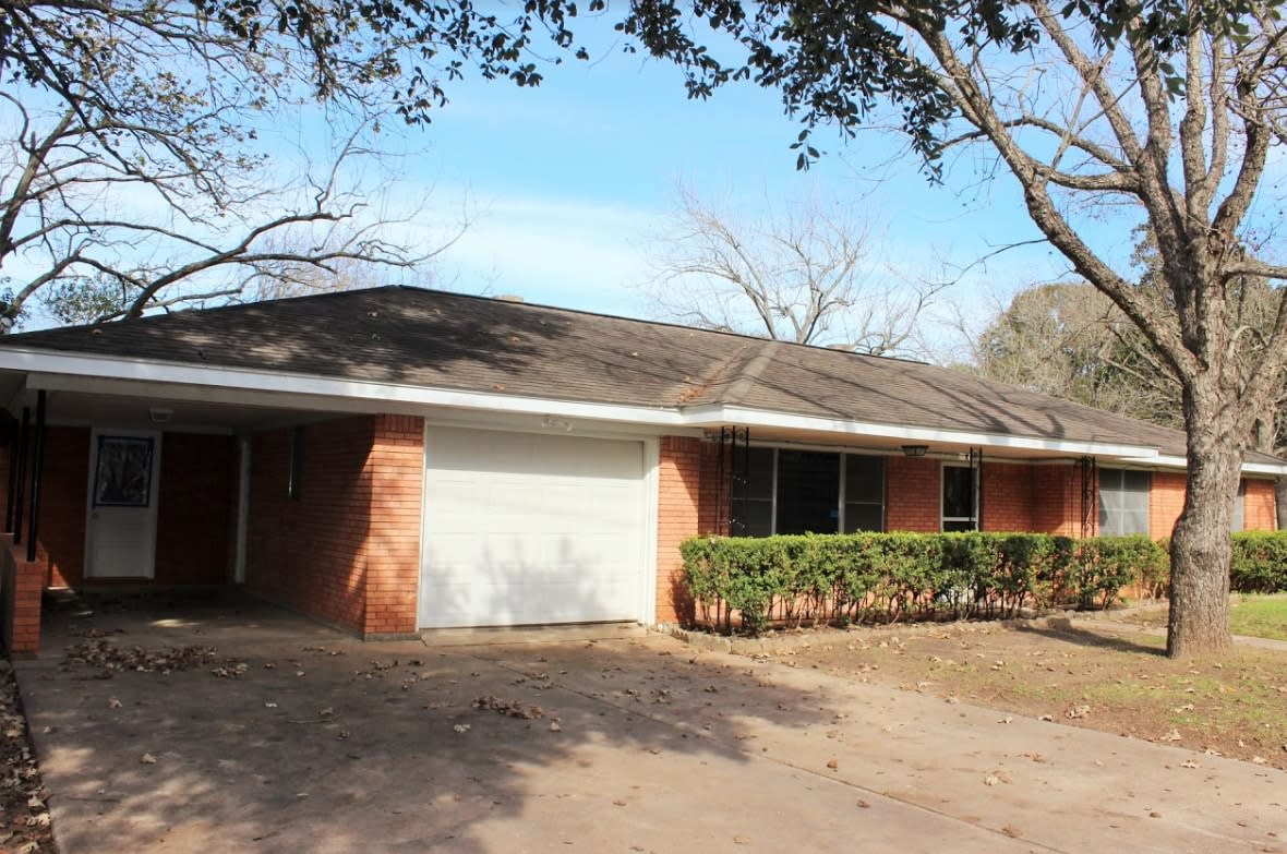509 East Mansfield Street – photo 1 of 9