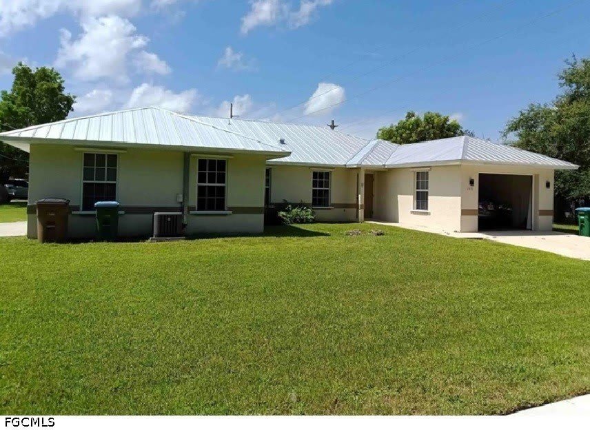 2410 NE 6th Street – photo 1