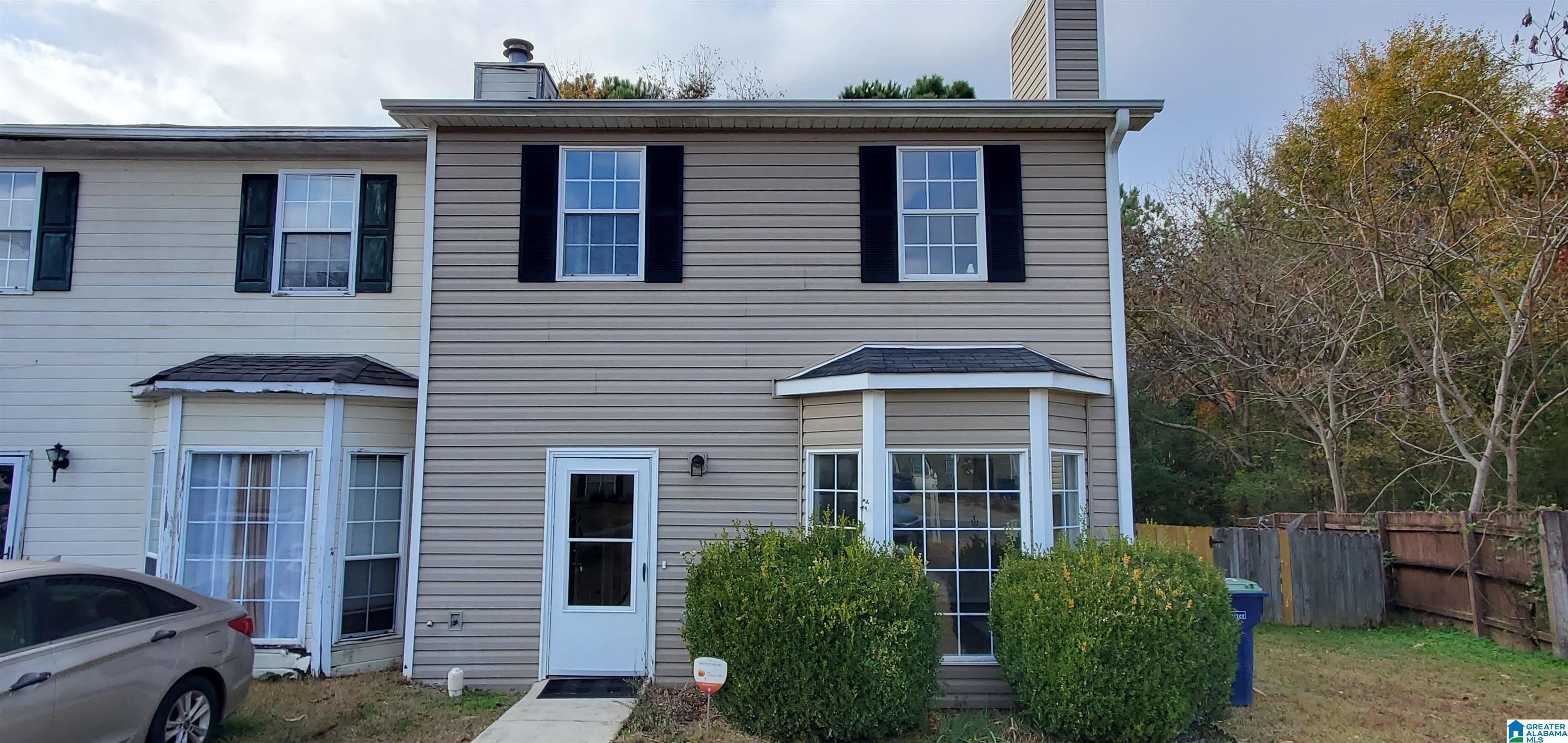 1617 KING JAMES DRIVE – photo 1 of 5