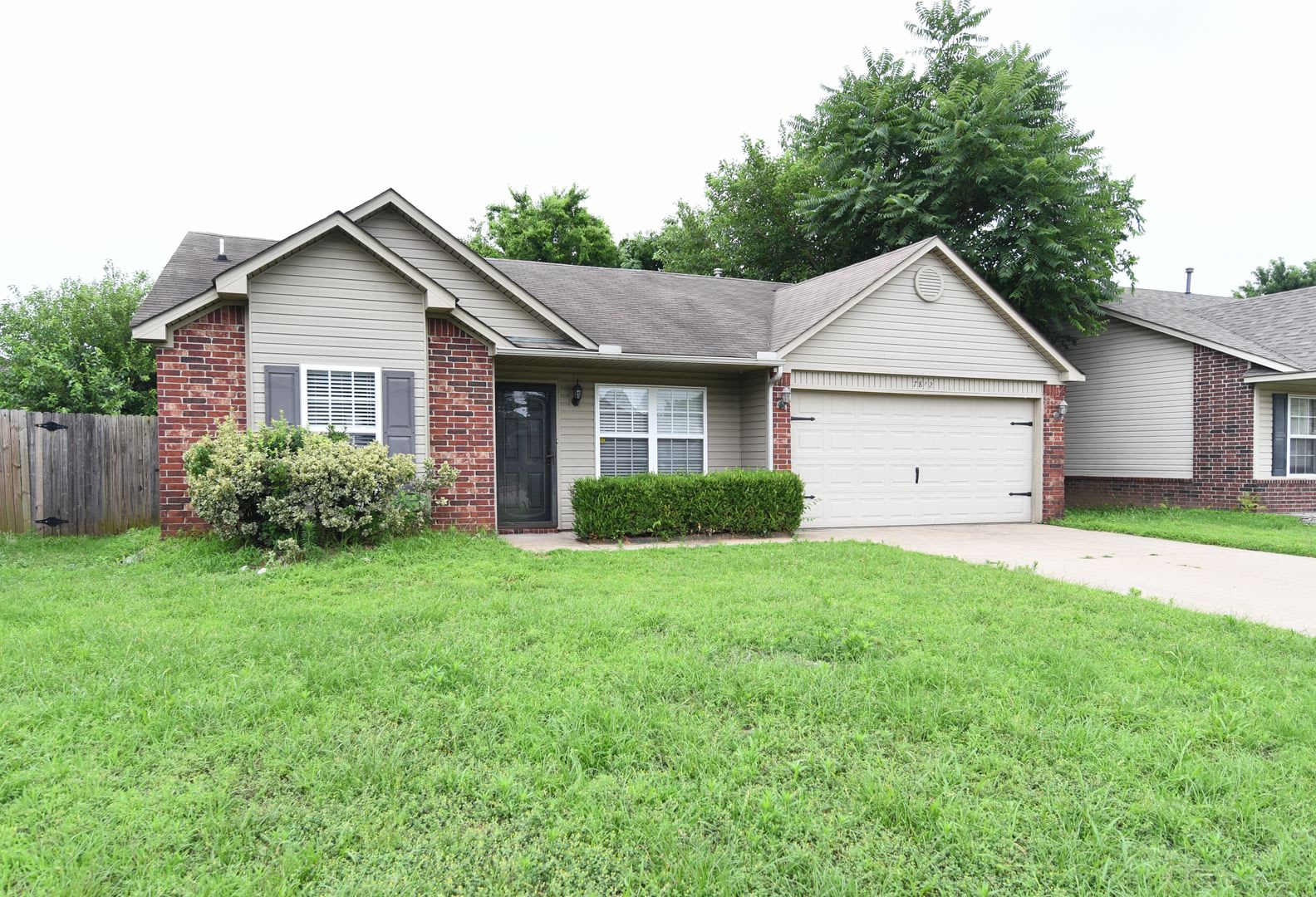 Adorable and move-in ready! – photo 1