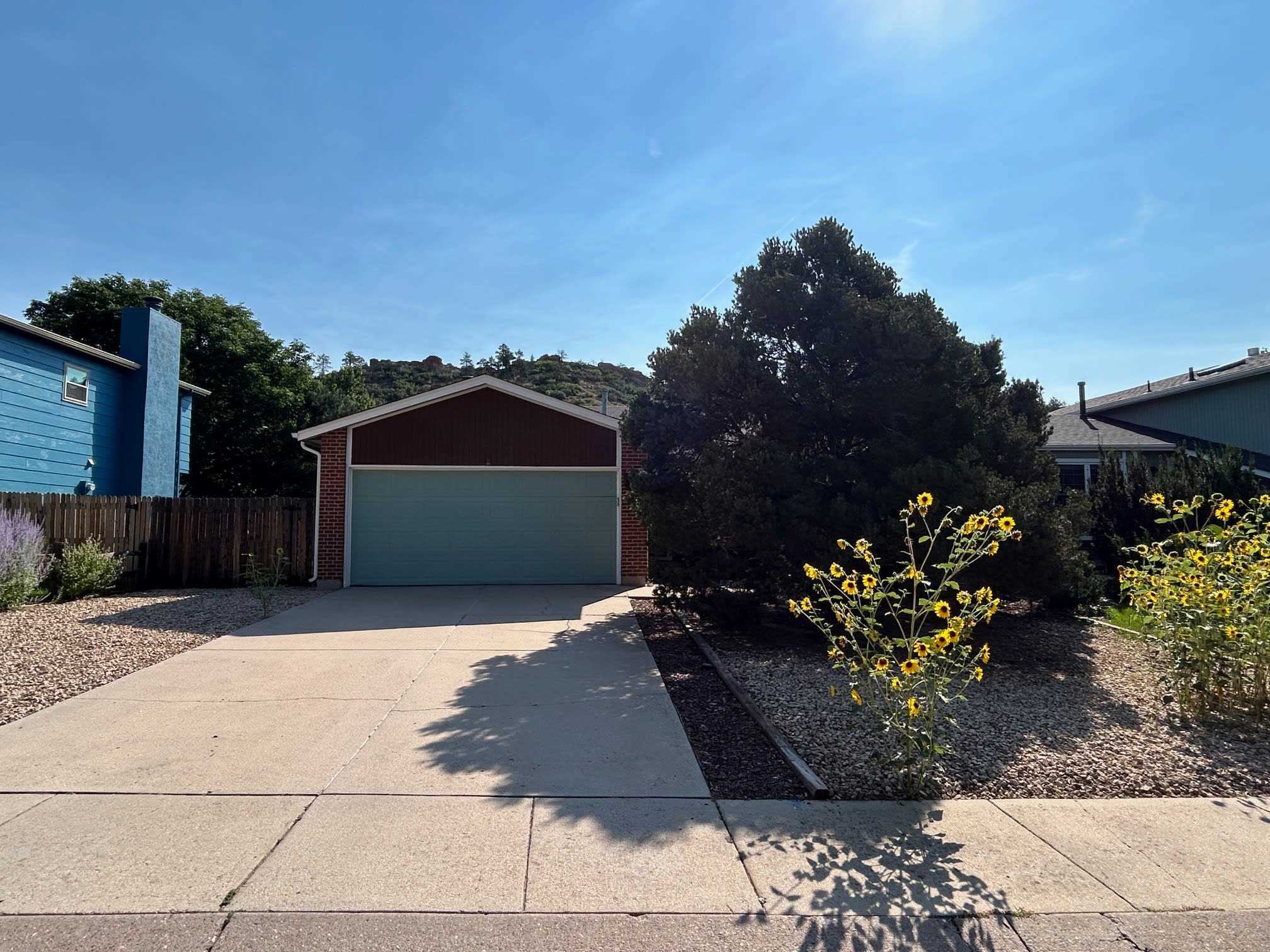 5935 Pemberton Way – photo 1