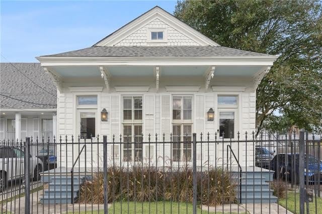 548 JEFFERSON Avenue – photo 1