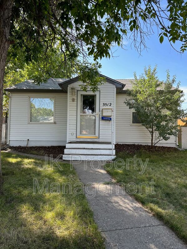 3512 4th Ave N – photo 1 of 38