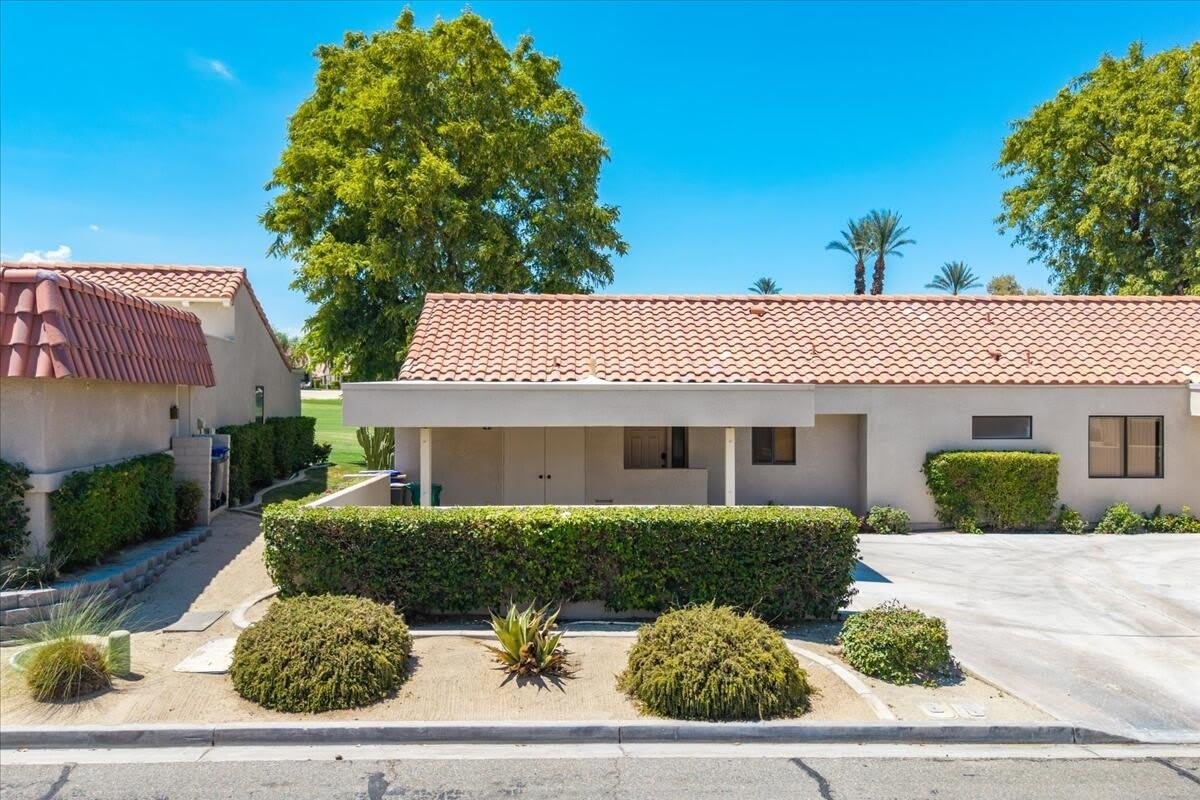 41661 Resorter Boulevard – photo 1
