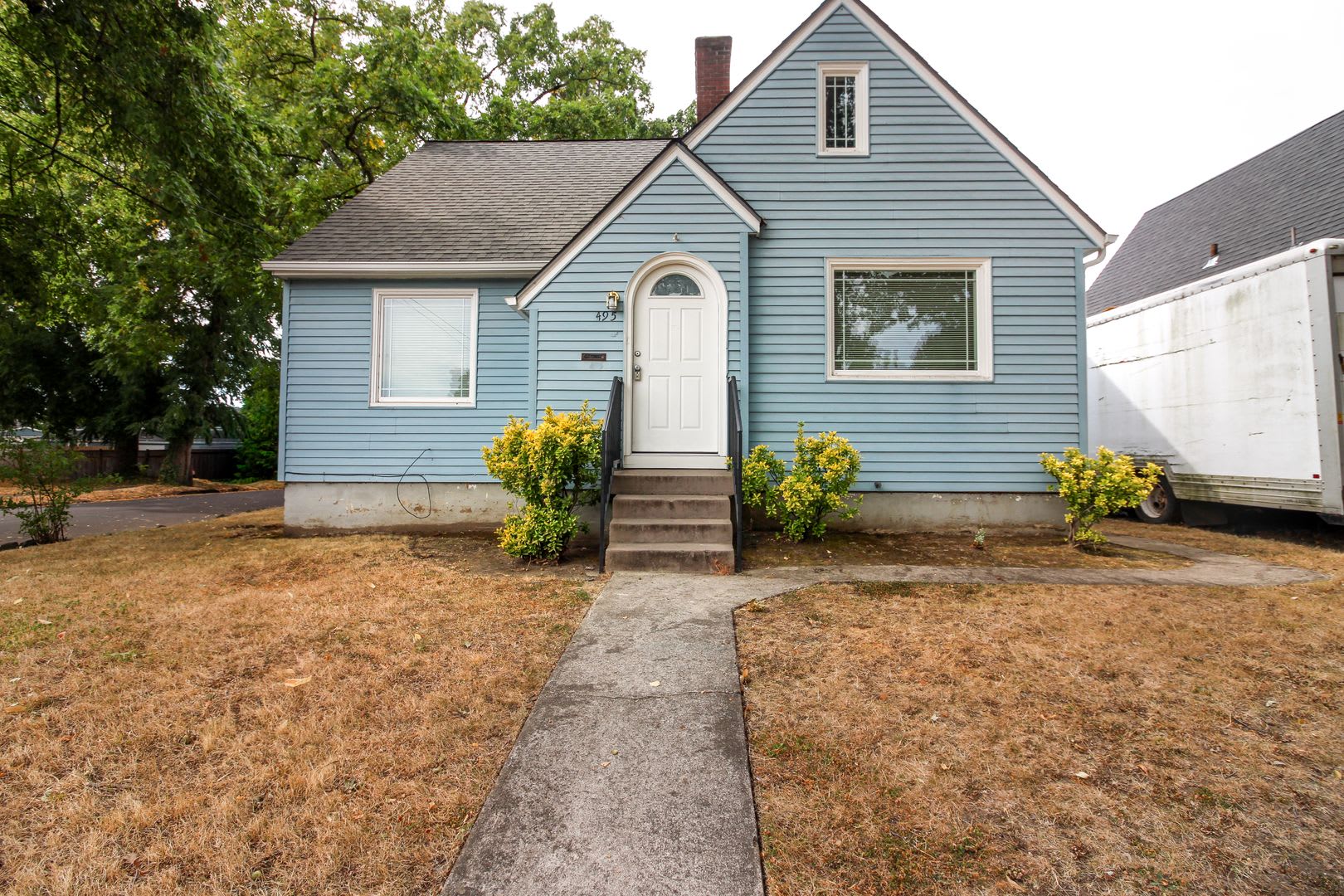 Charming Two Story Home With Basement 495 21St St Se – photo 1