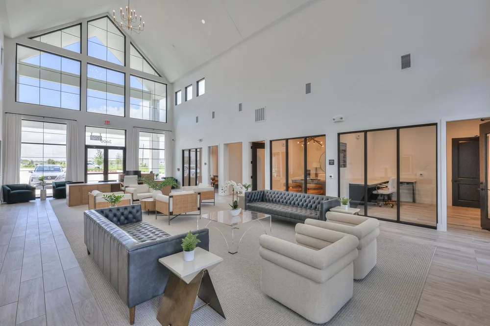 3600 Capitol View – photo 1