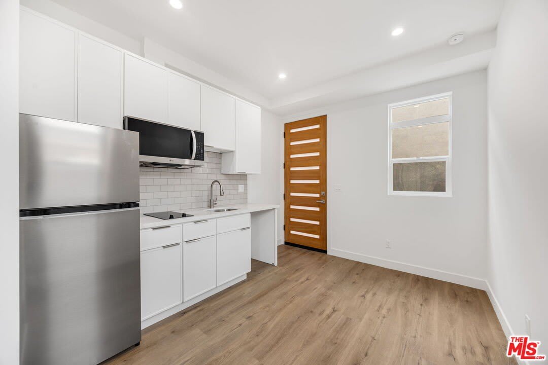 11253 Hatteras St – photo 1