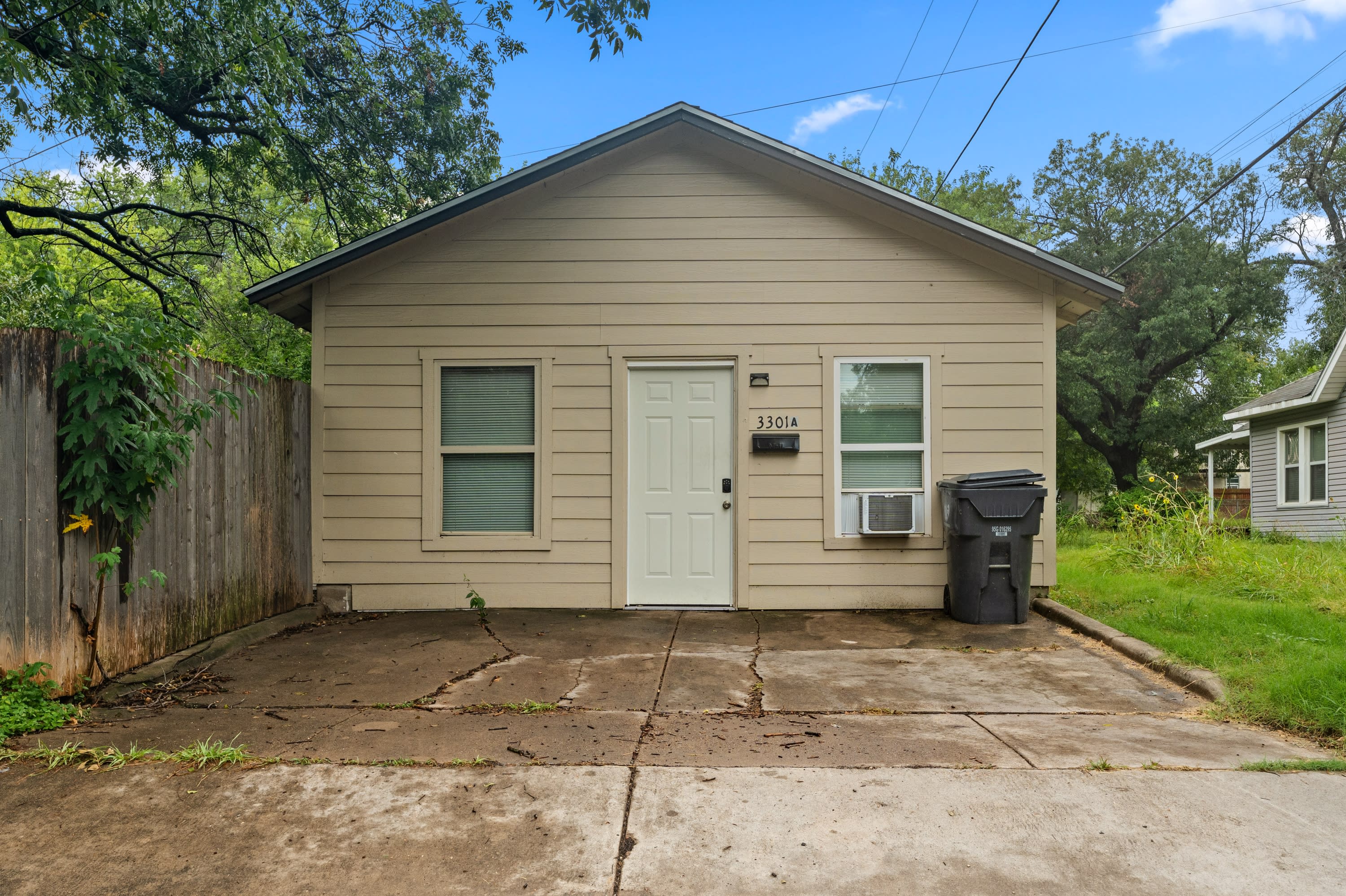 3301 Morrow Avenue – photo 1