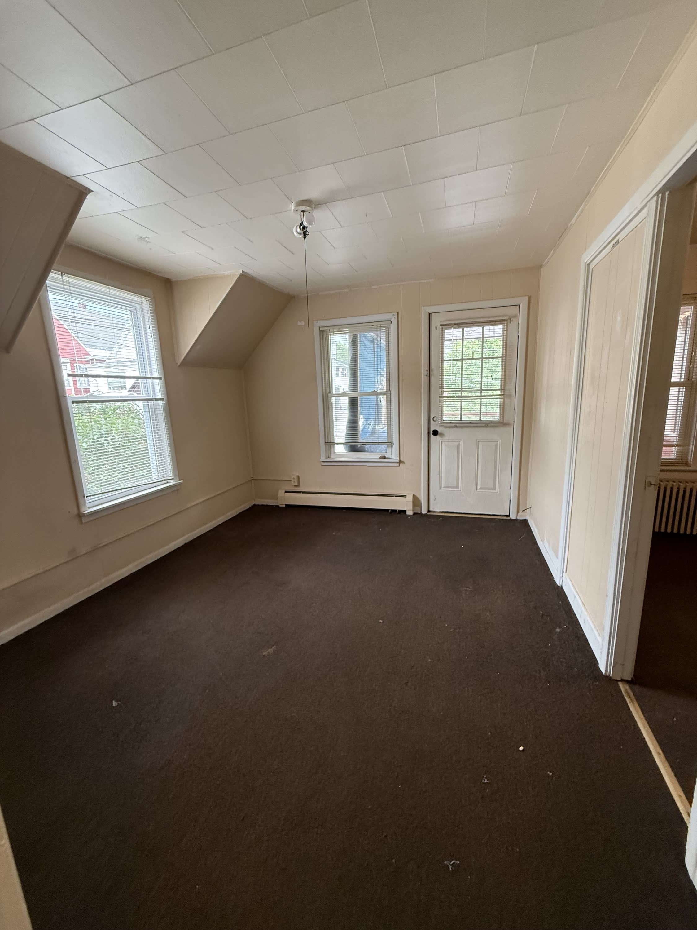 109 York Street Apt. 3 – photo 1 of 3