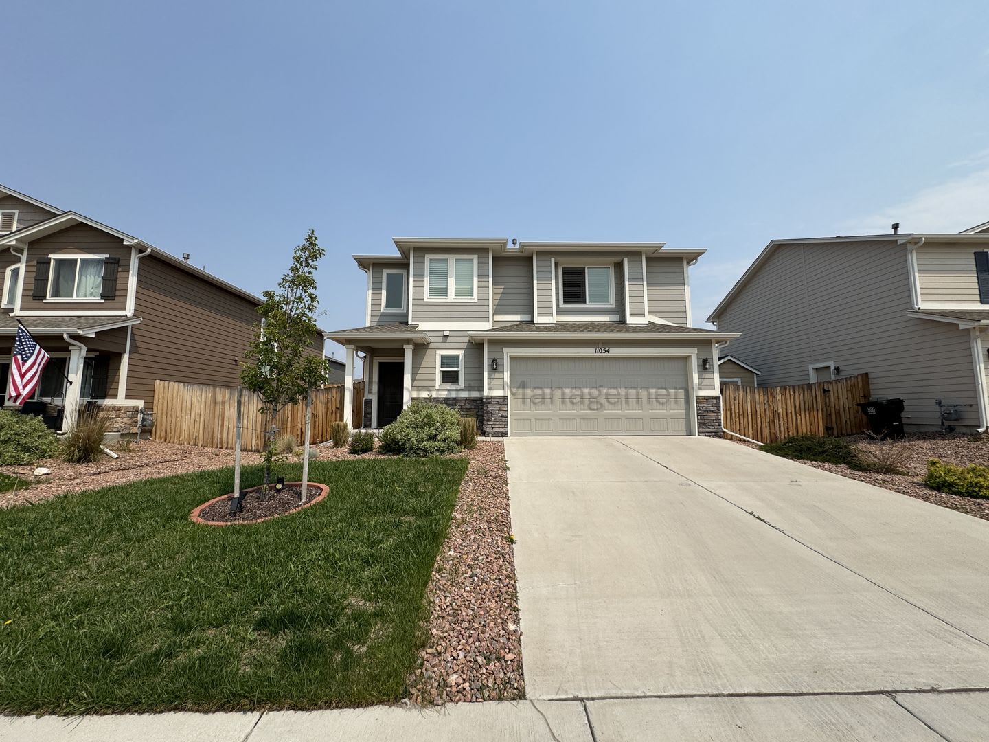 Stunning 3 Bedroom House in Falcon – photo 1