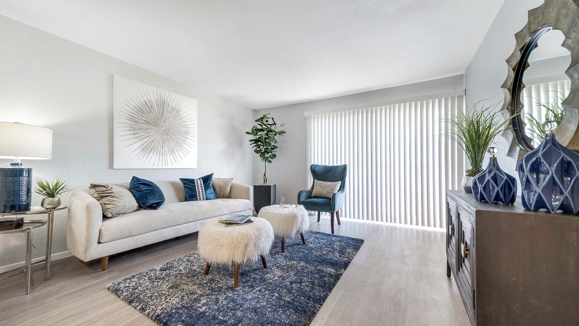 Hendrix Apartments – photo 1