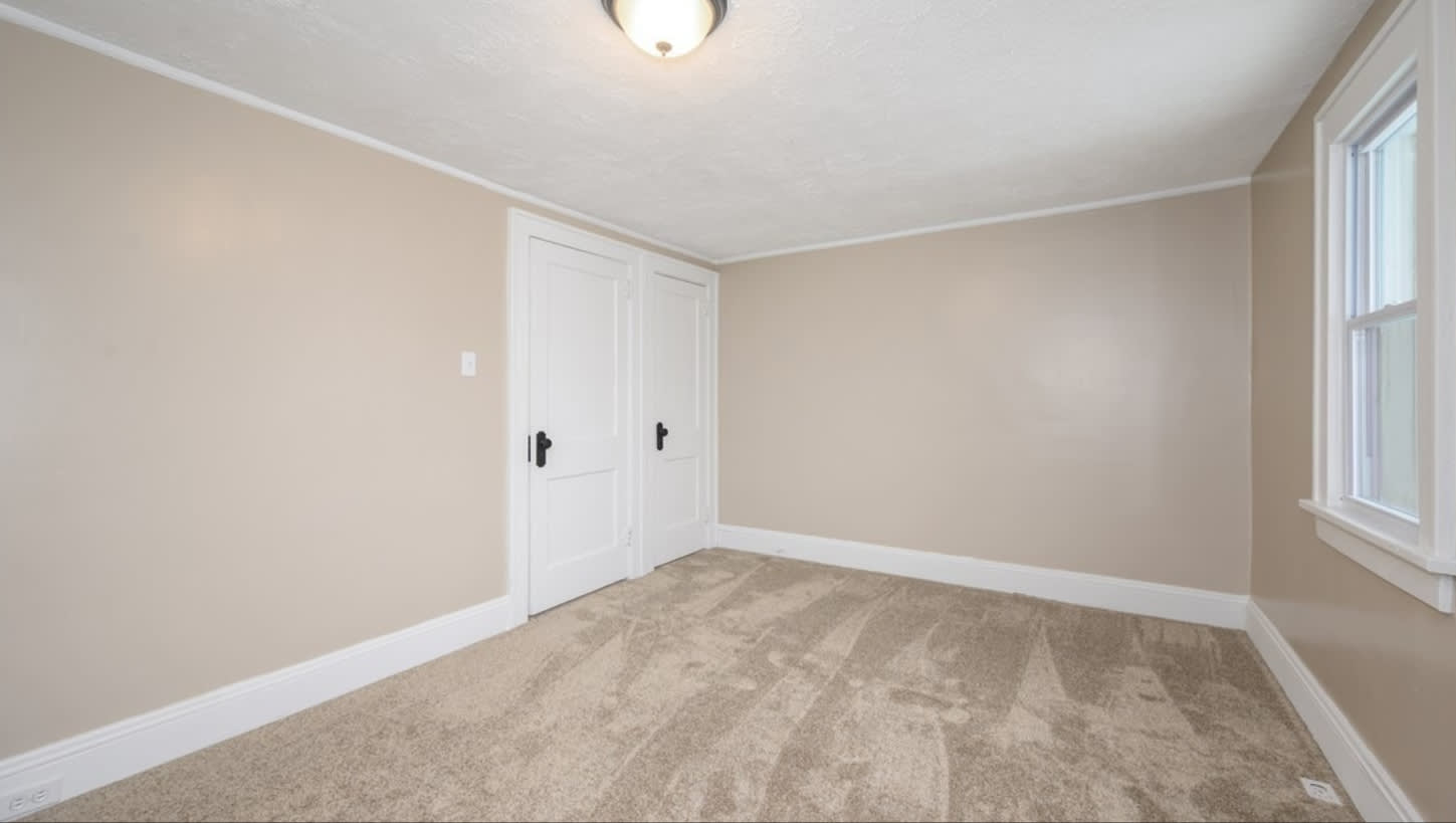 308 E Park Blvd – photo 1