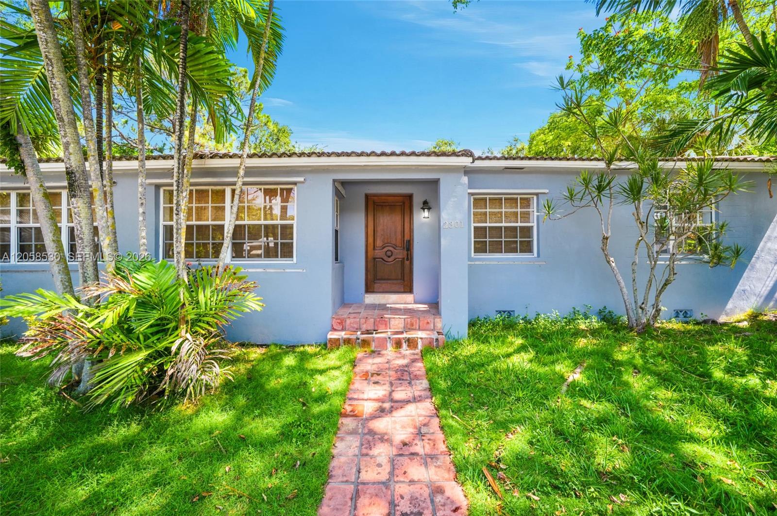 2301 Tequesta Lane – photo 1
