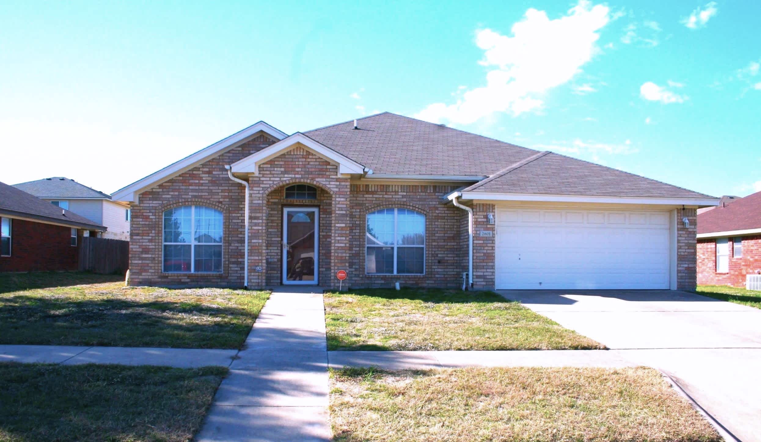 2801 Wisteria Ln – photo 1