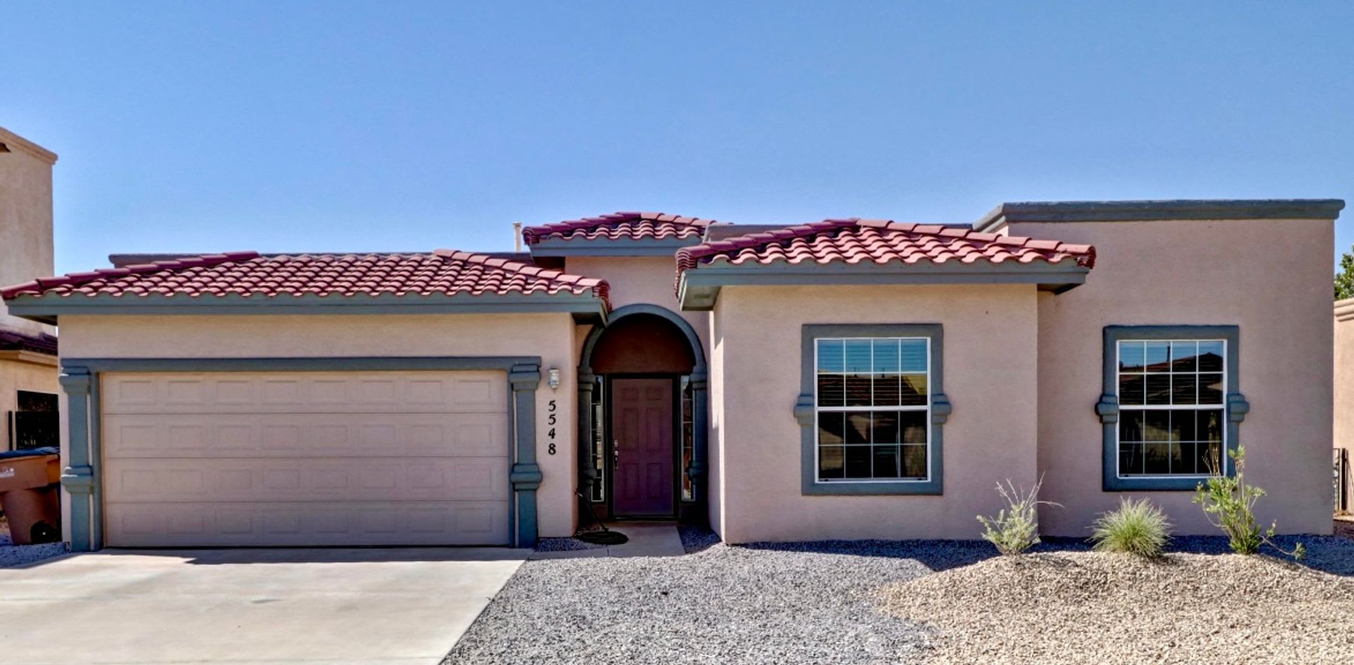 5548 Patagonia Dr Bright And Inviting East Mesa Rental With Walk In Closets And Outdoor Living – photo 1