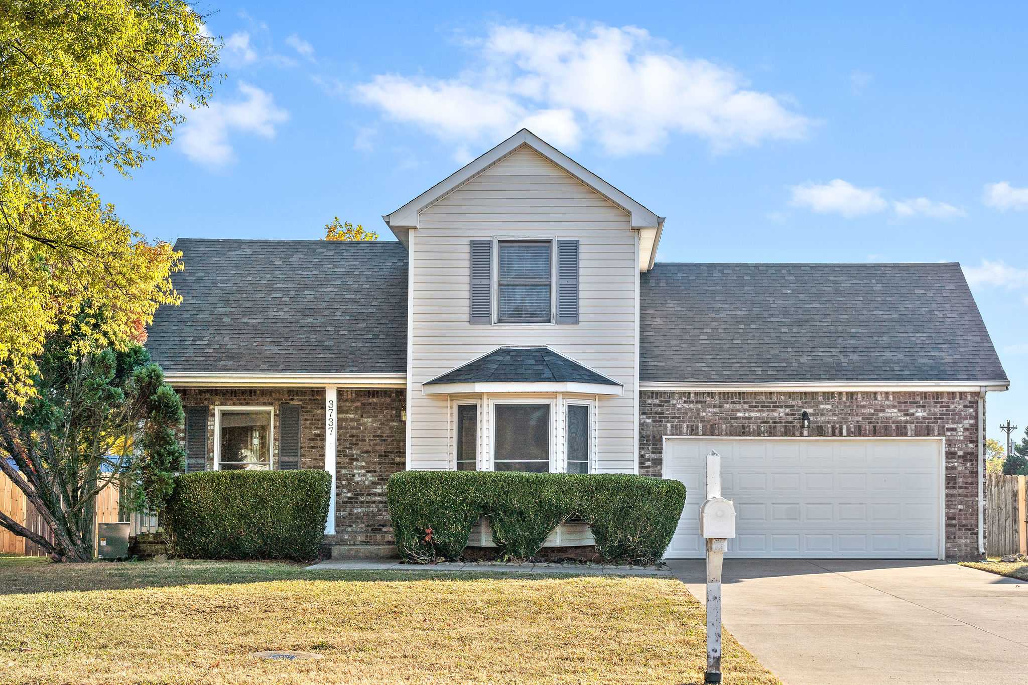 3737 Heather Drive – photo 1