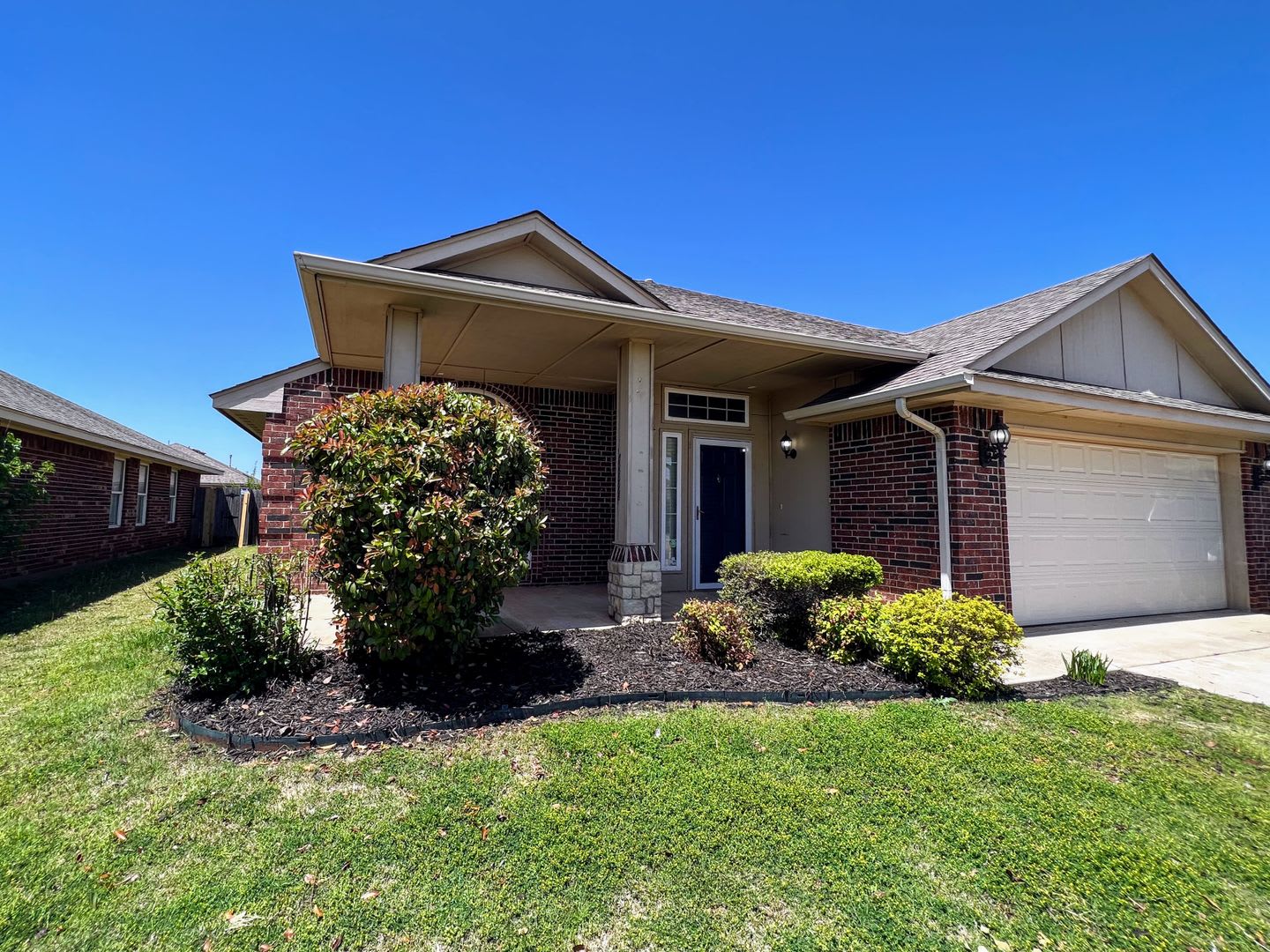 Wonderful Rental Home In Sycamore Creek – photo 1