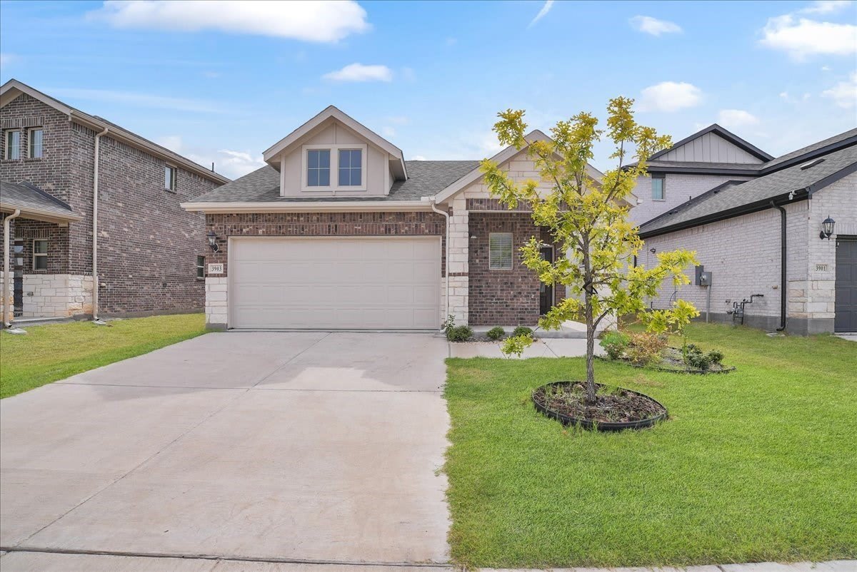 3903 Sandstone Drive – photo 1