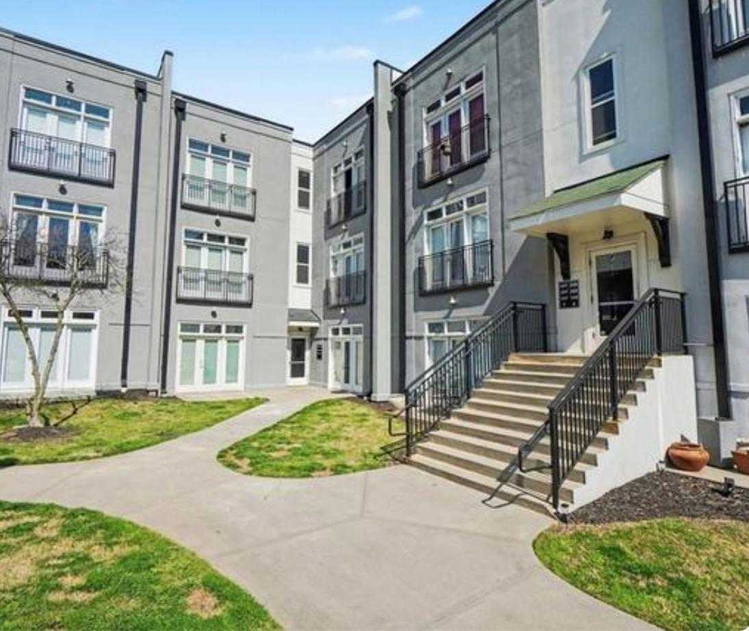 502 Pryor St Sw – photo 1