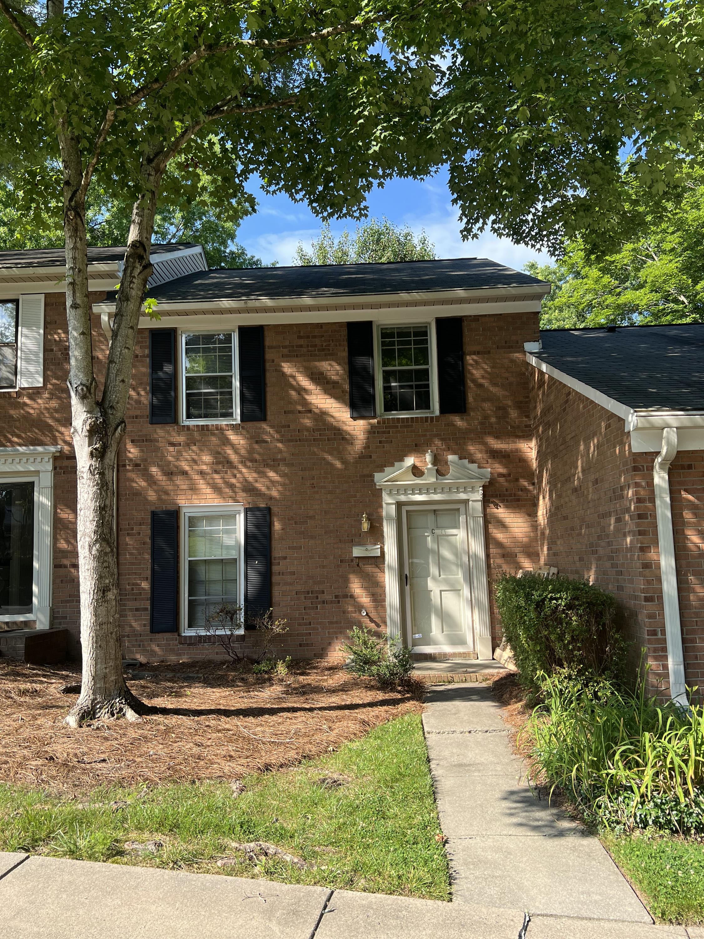 3990 Valley Court-C – photo 1