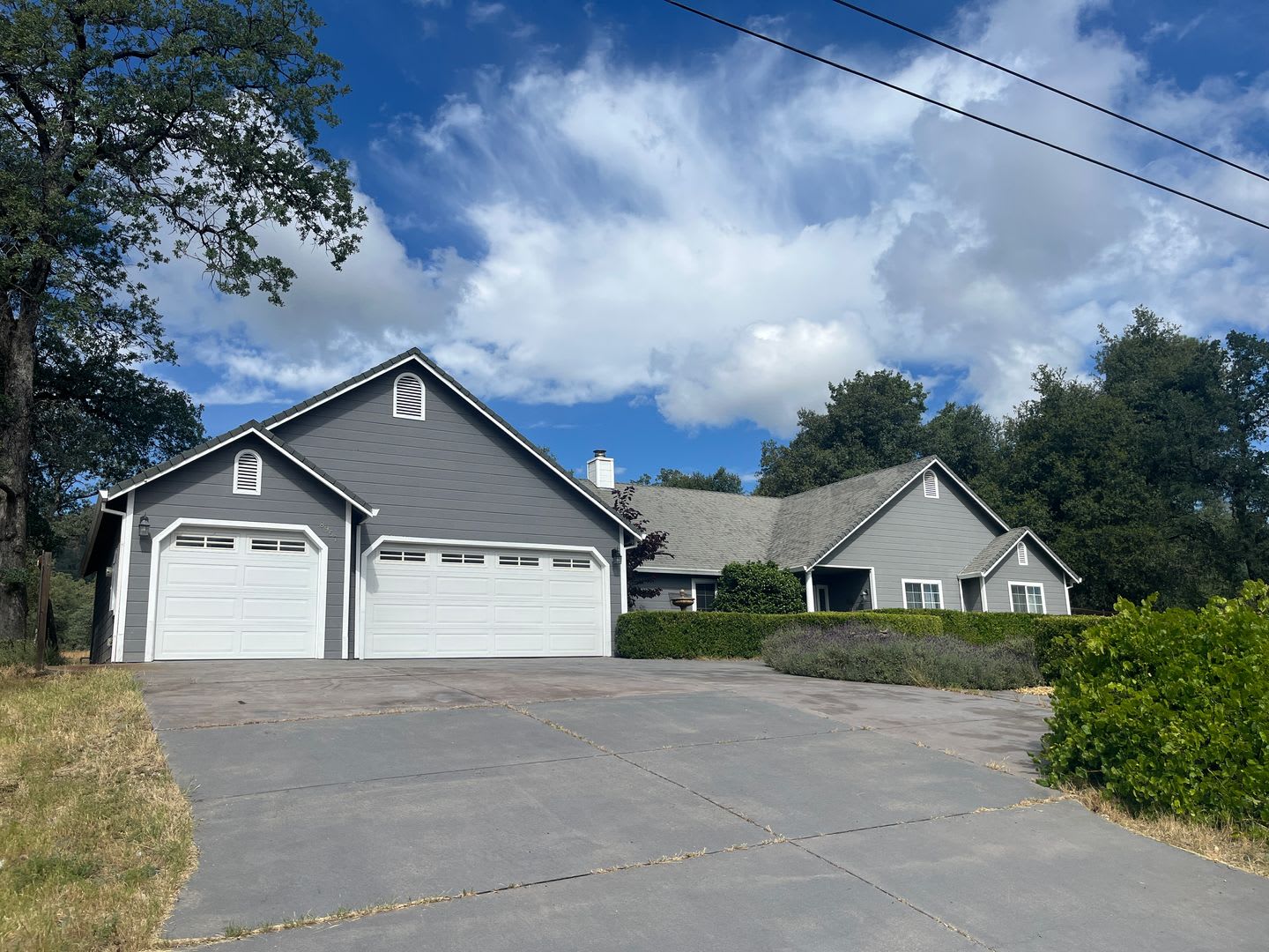 Country Living in Ranchland Acres! – photo 1 of 28