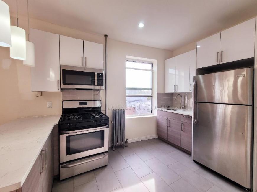 30-78 38th Street – photo 1