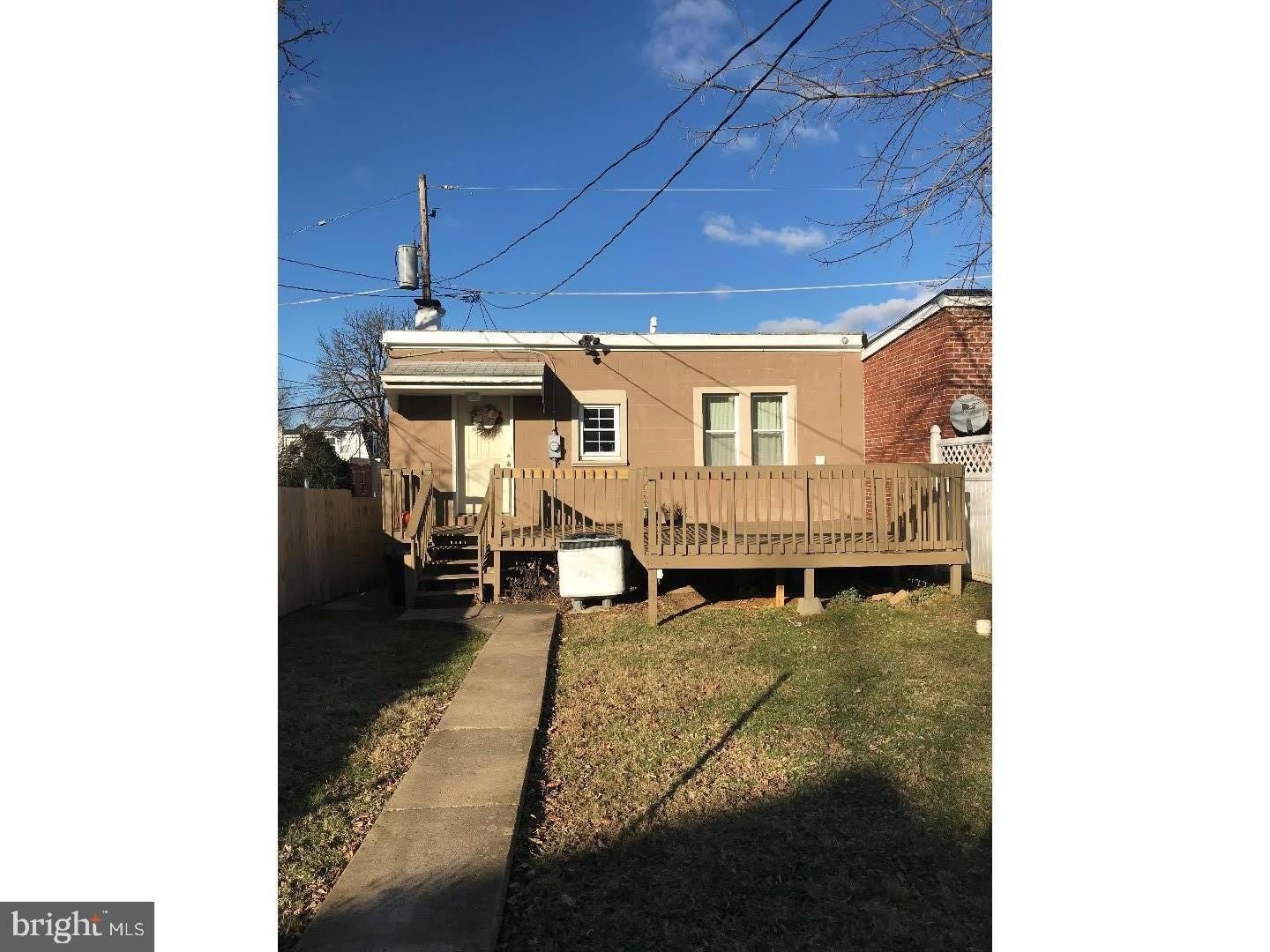 555 CHESTNUT Street – photo 1 of 11