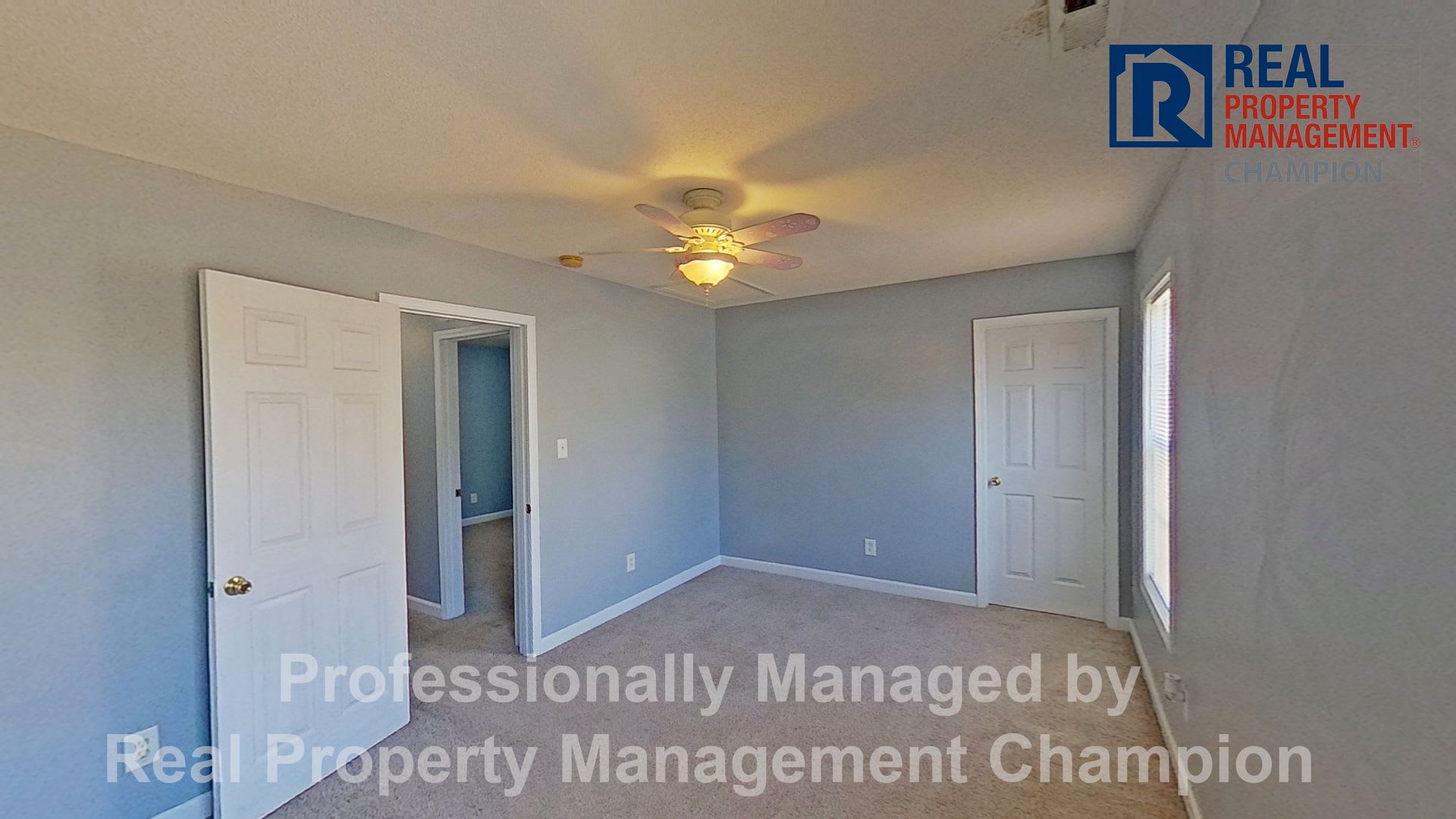 Move-In Ready 4 BD/2.5 BA Near Camp Lejeune w/Fenced Yard and Attached Garage – photo 1
