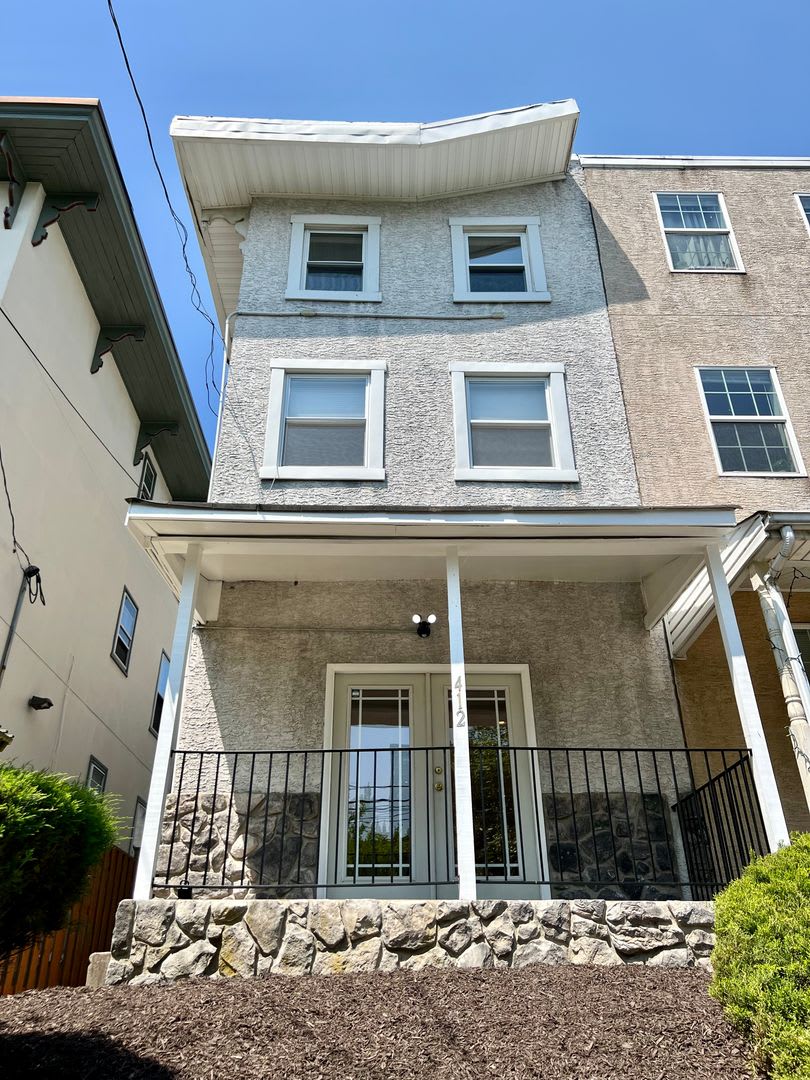 Stunning 4-Bedroom Townhouse in Historic Powelton Village! Available August 2026! – photo 1