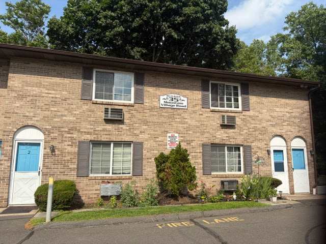 35 Mountain Village Rd – photo 1 of 105