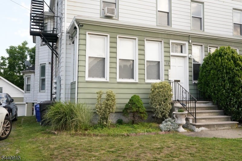 73 Hadley Ave – photo 1