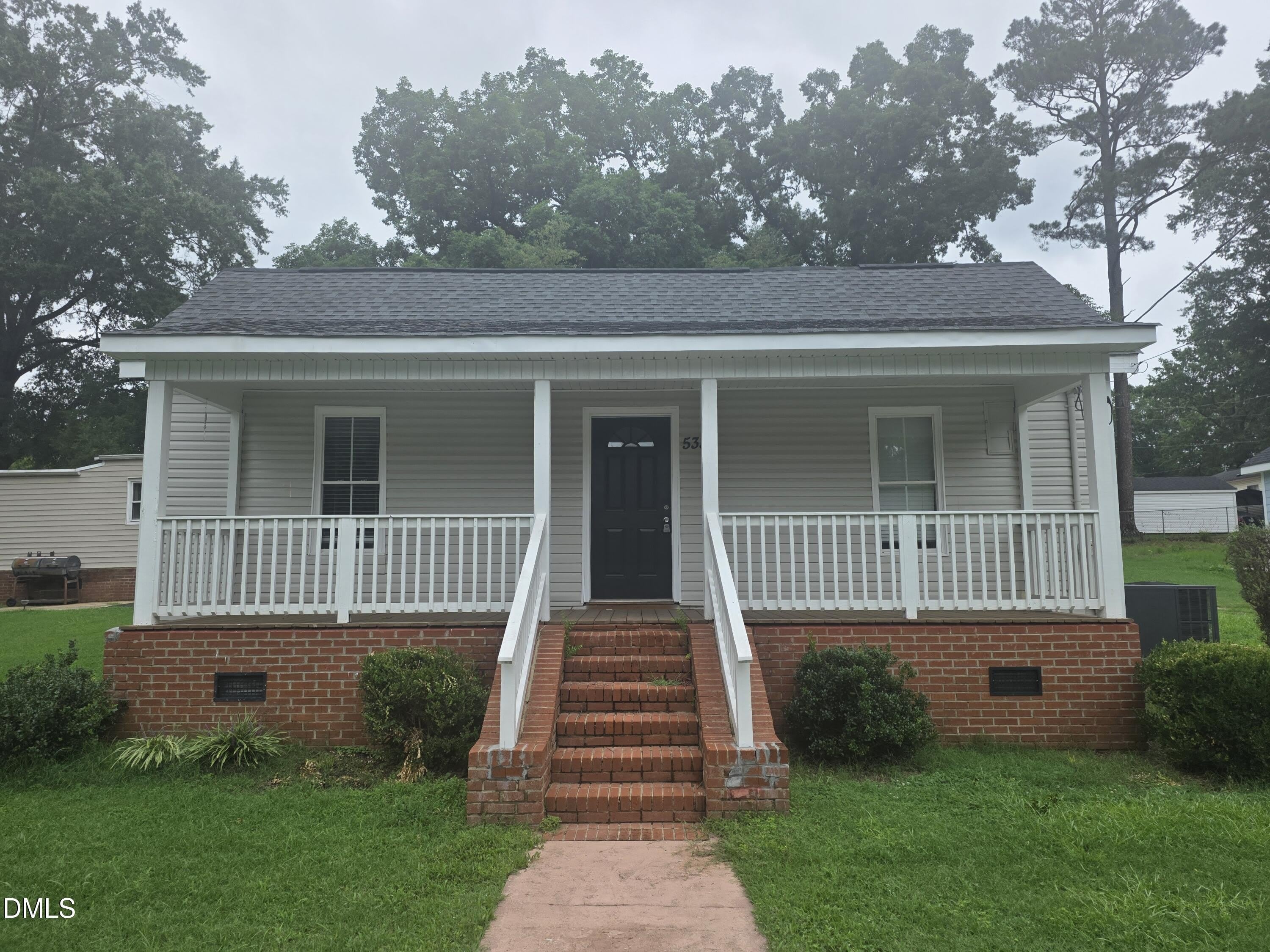 533 E Nelson Avenue – photo 1