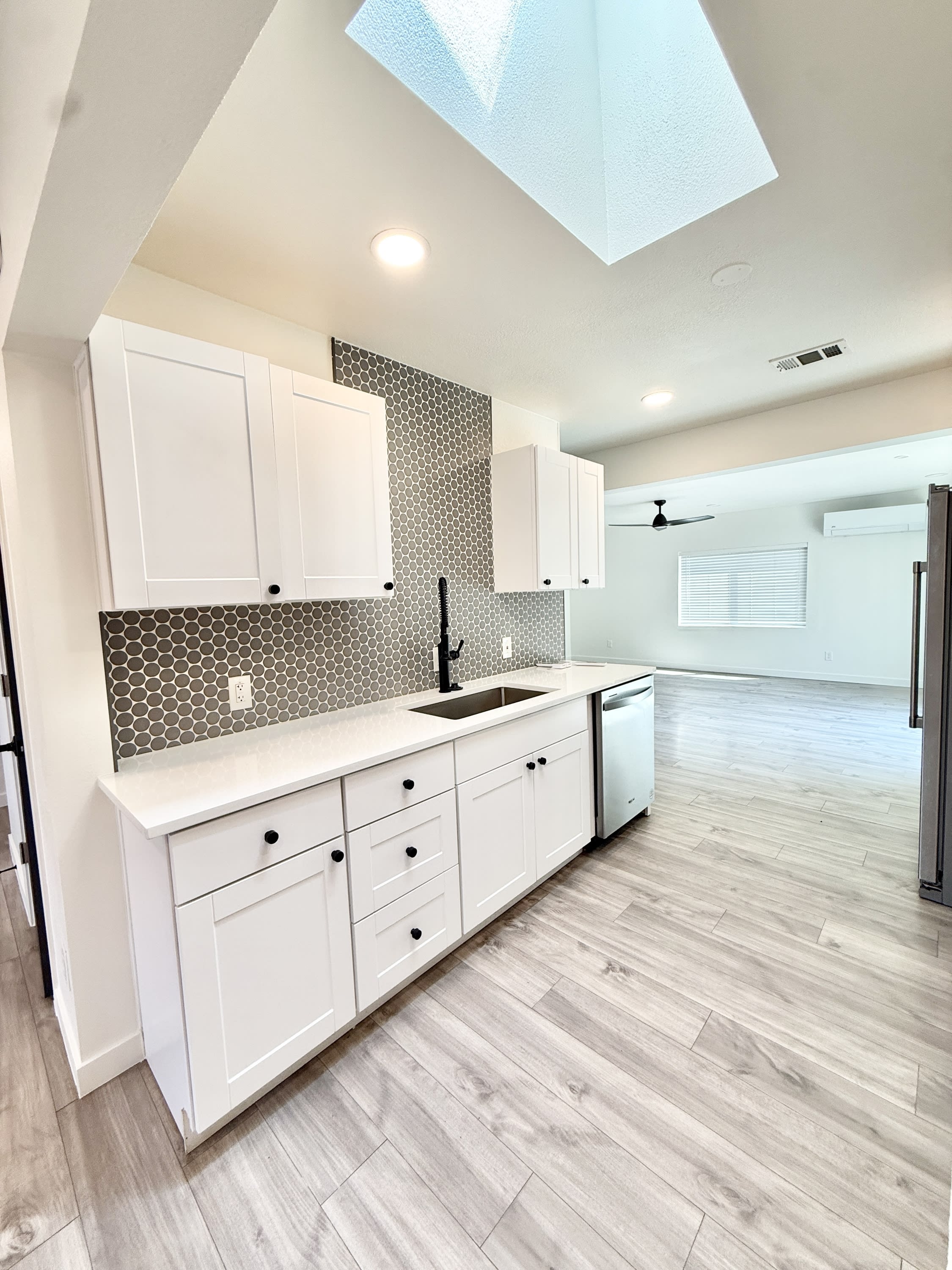 2442 Mountain View Drive – photo 1