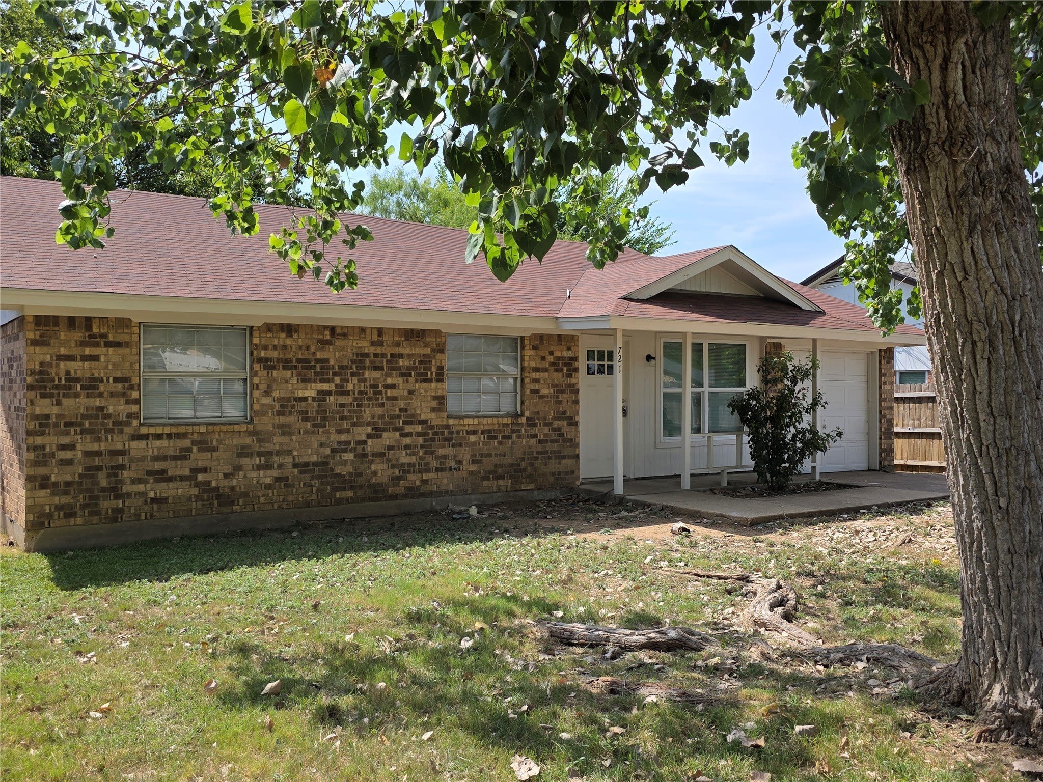 721 N Cummings Drive – photo 1 of 62