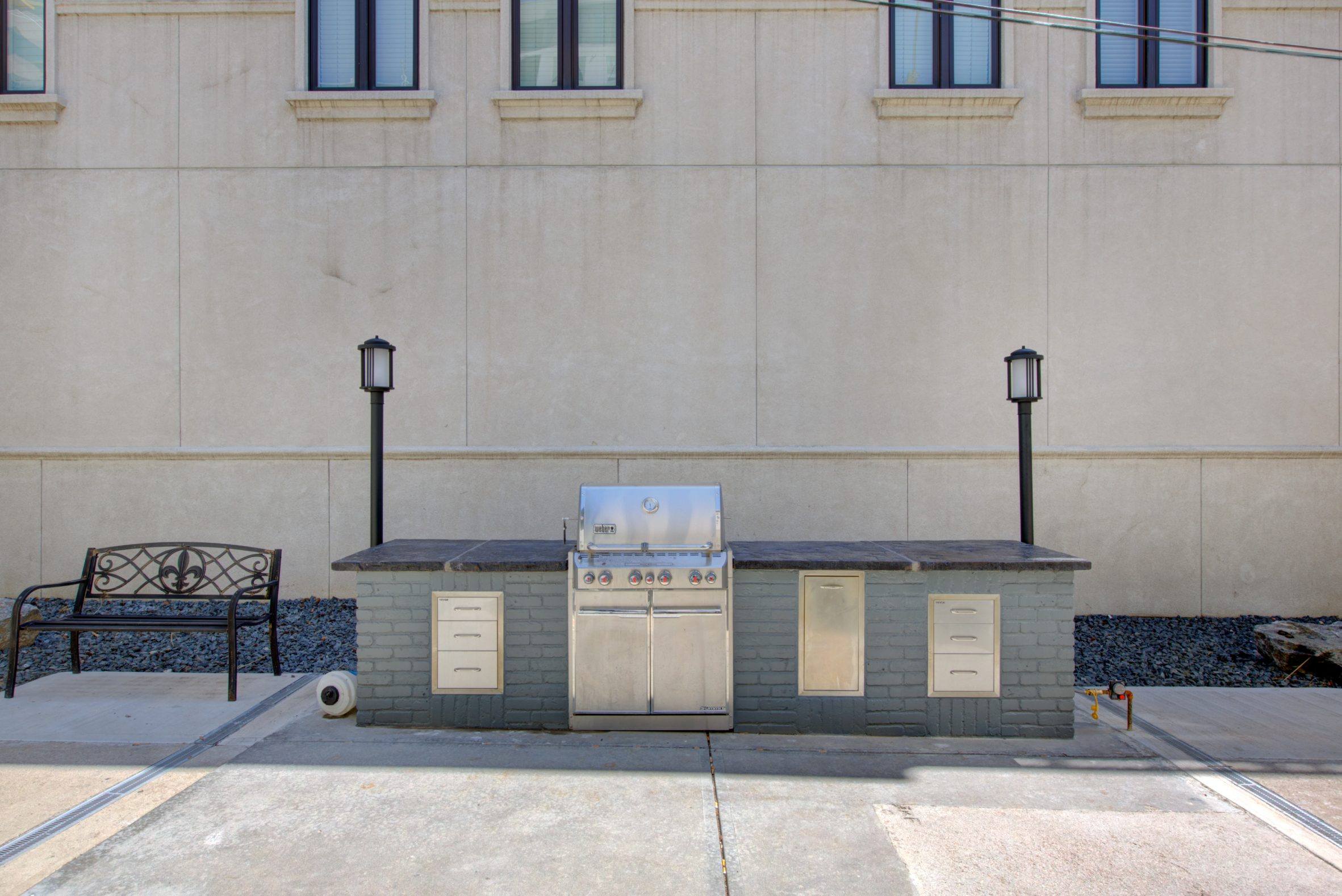 Uptown Terrace – photo 1