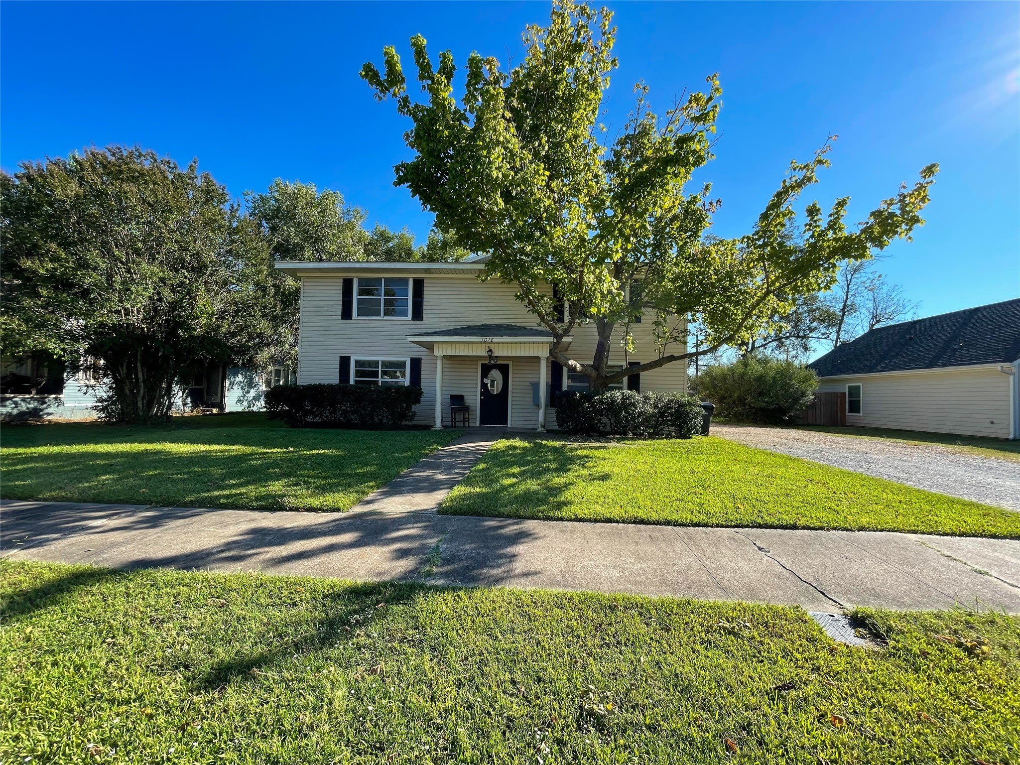 1016 W Gandy Street – photo 1